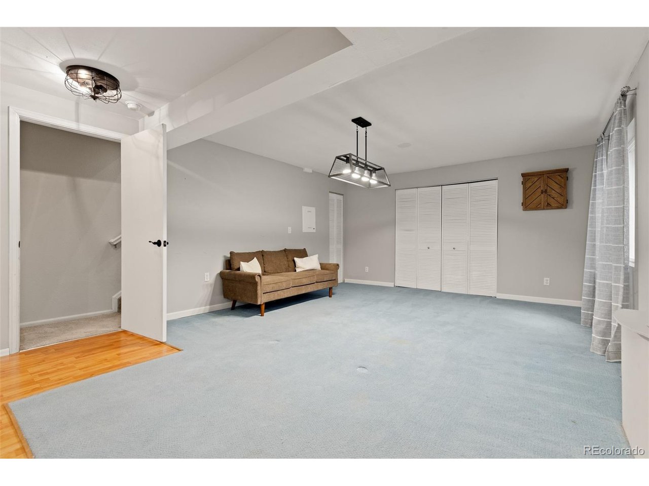 2251 Dogwood Dr