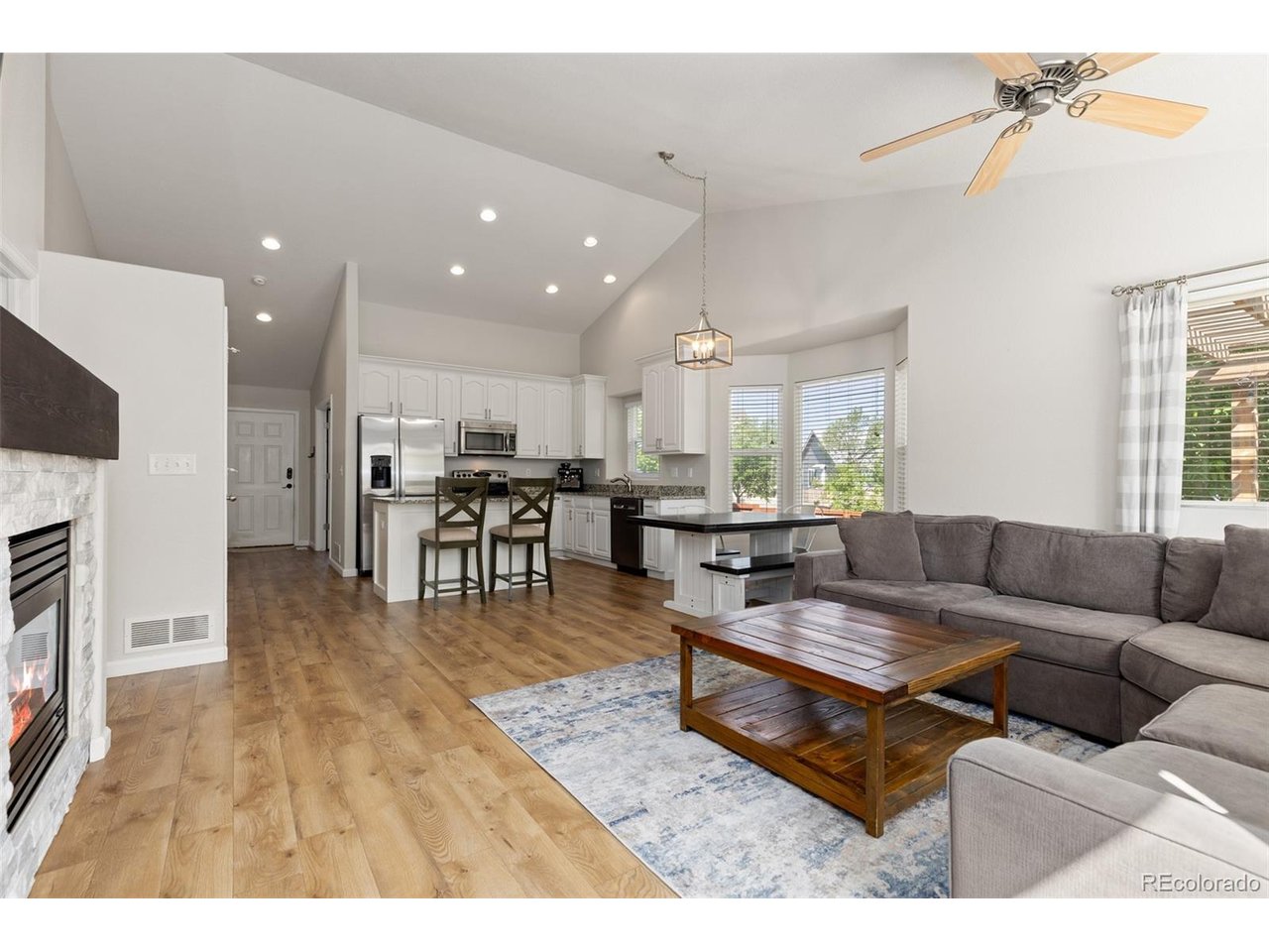 2251 Dogwood Dr