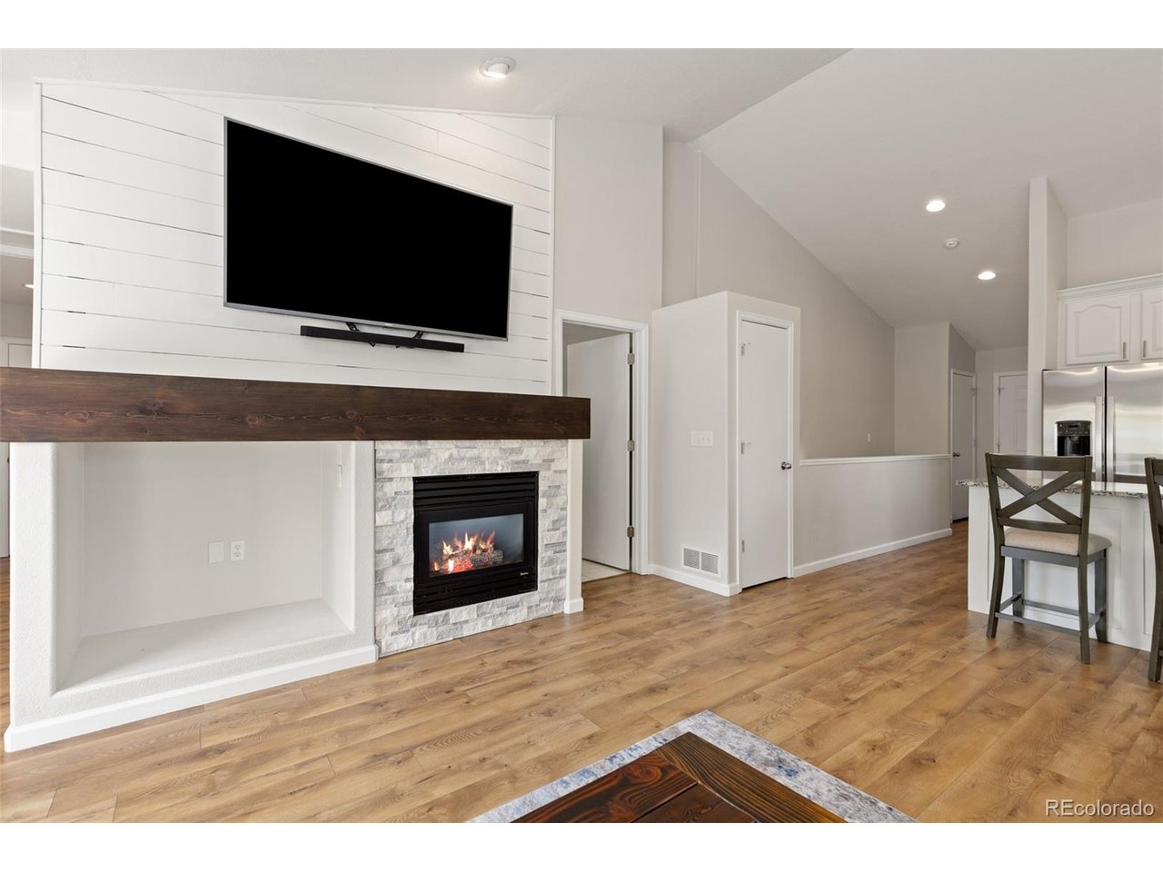 2251 Dogwood Dr