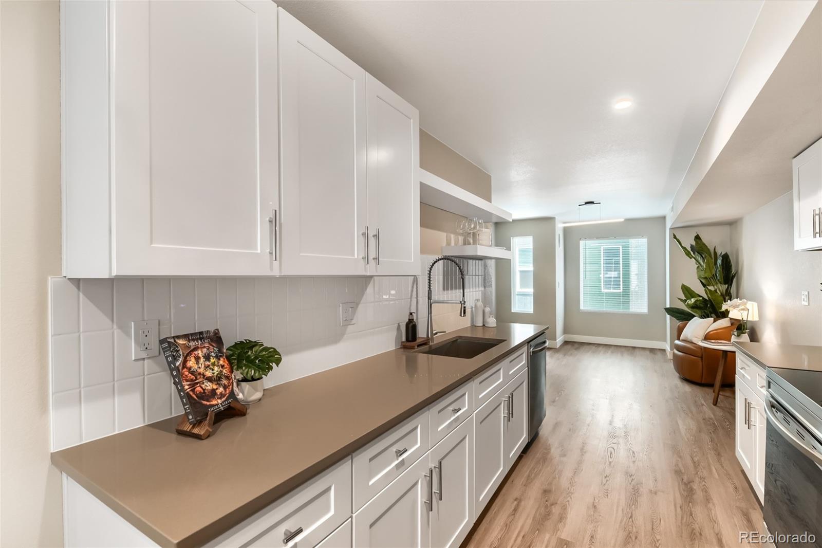 1642 N Lafayette Street Unit: 3