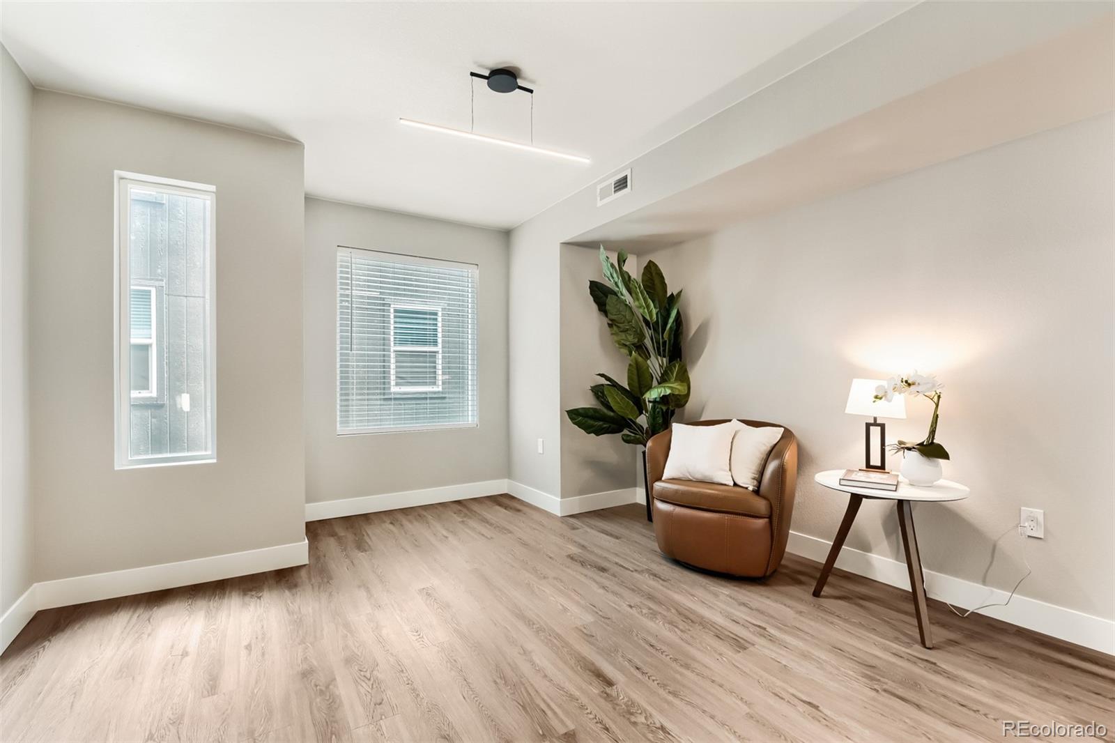 1642 N Lafayette Street Unit: 3