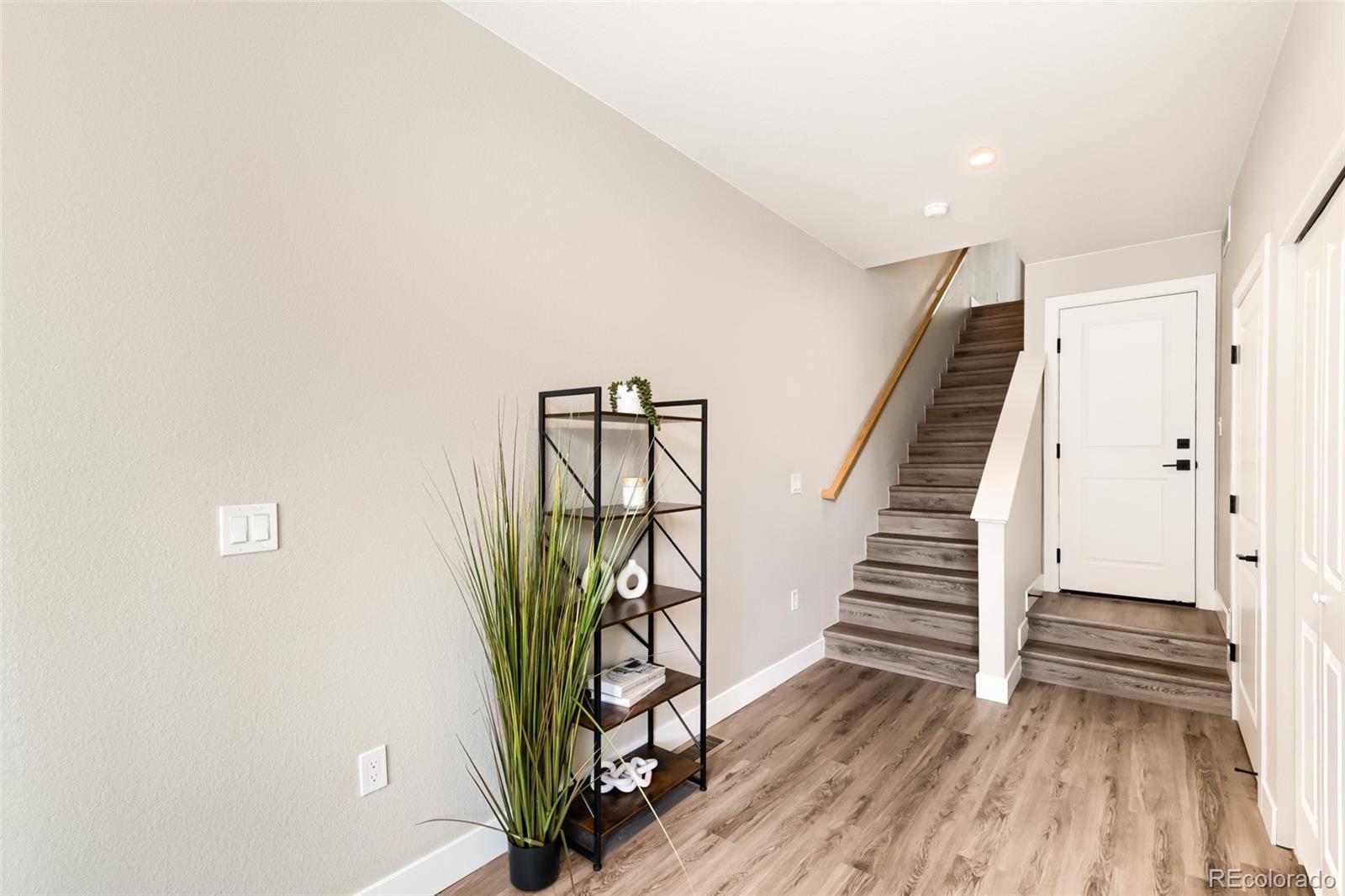 1642 N Lafayette Street Unit: 3