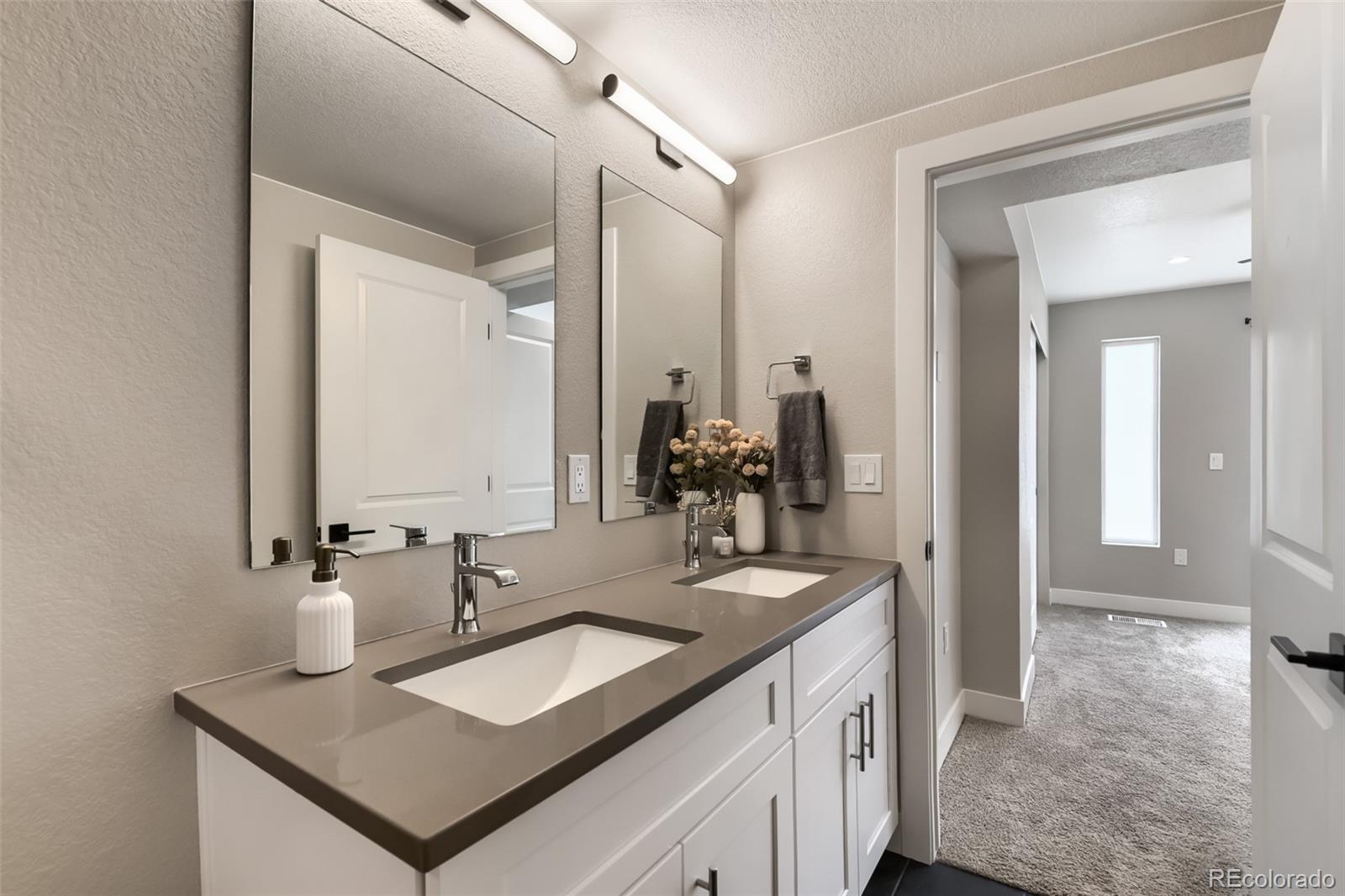 1642 N Lafayette Street Unit: 3