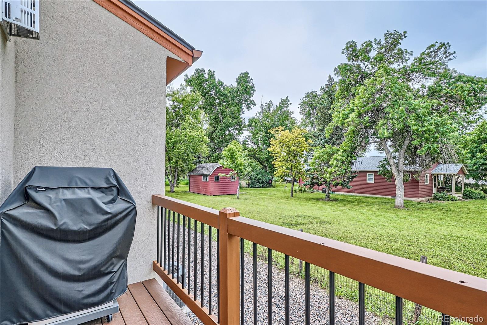 8682 W 49th Place