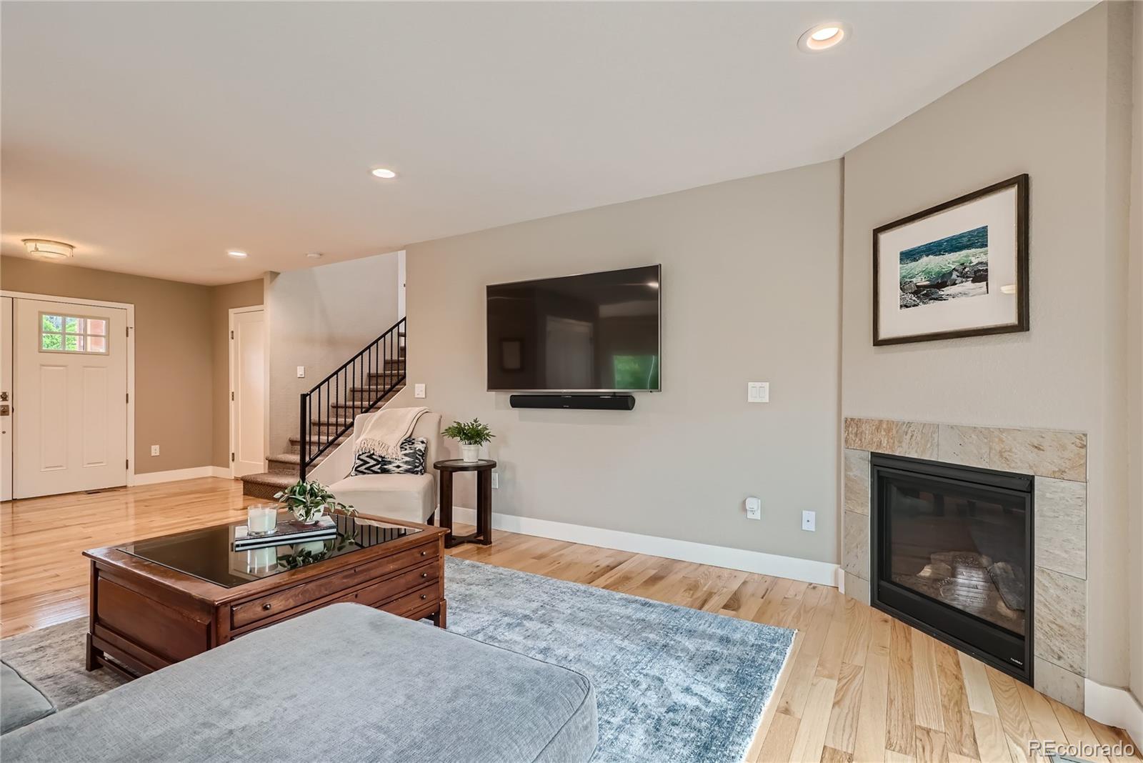 8682 W 49th Place