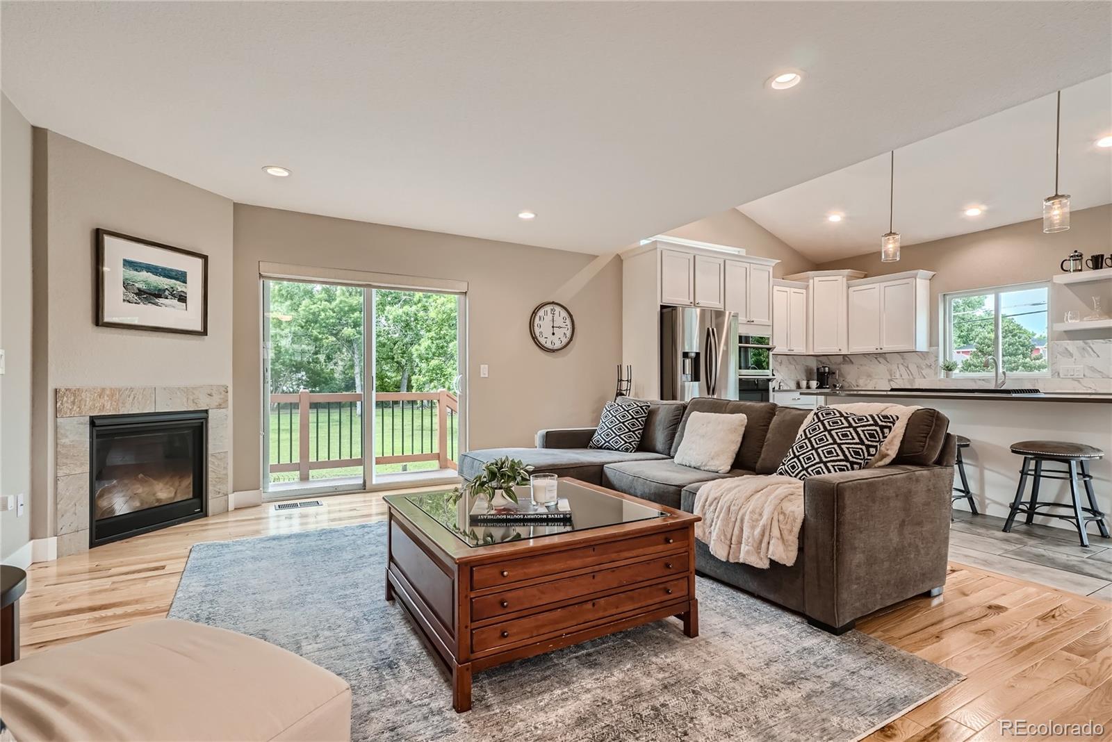 8682 W 49th Place