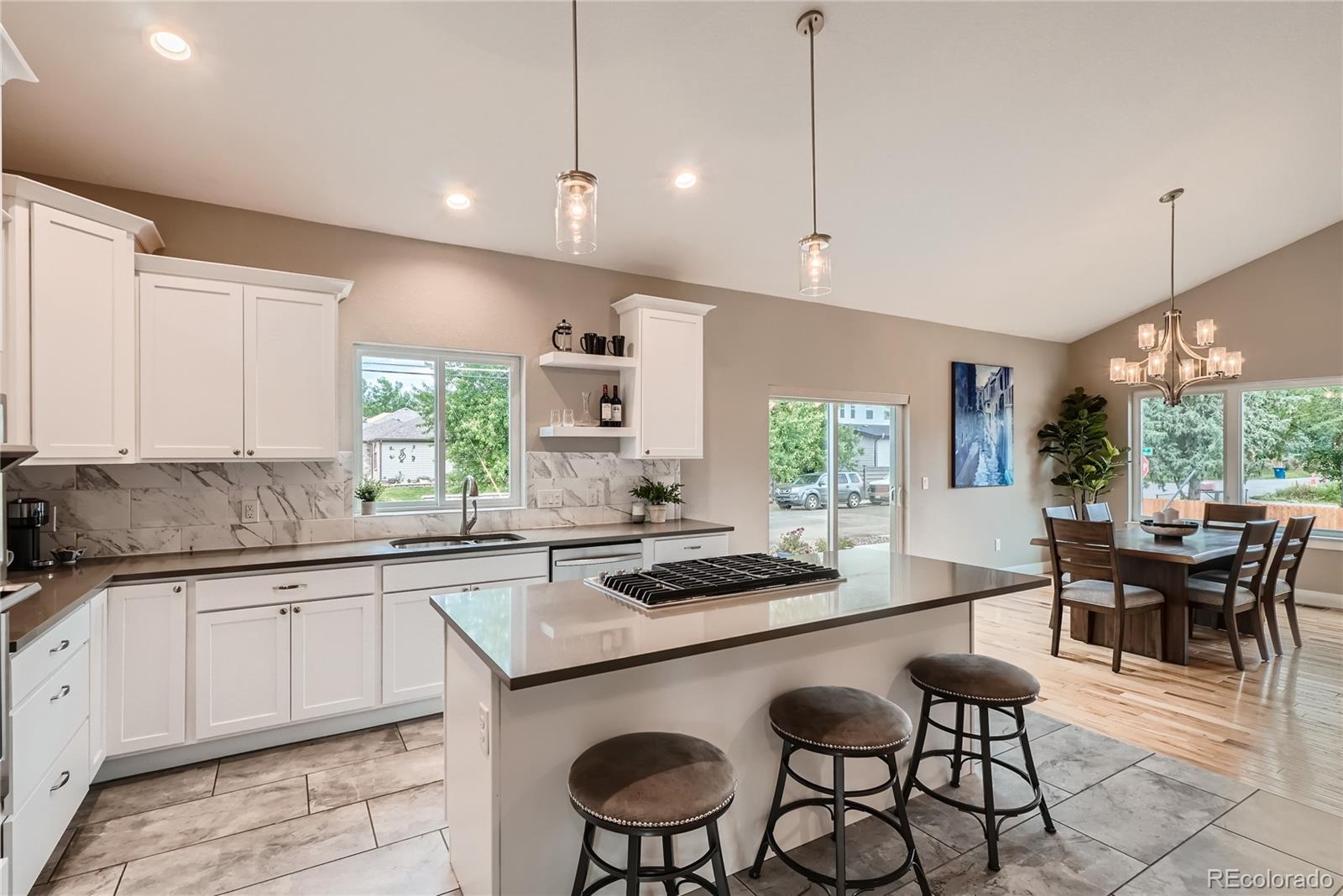 8682 W 49th Place