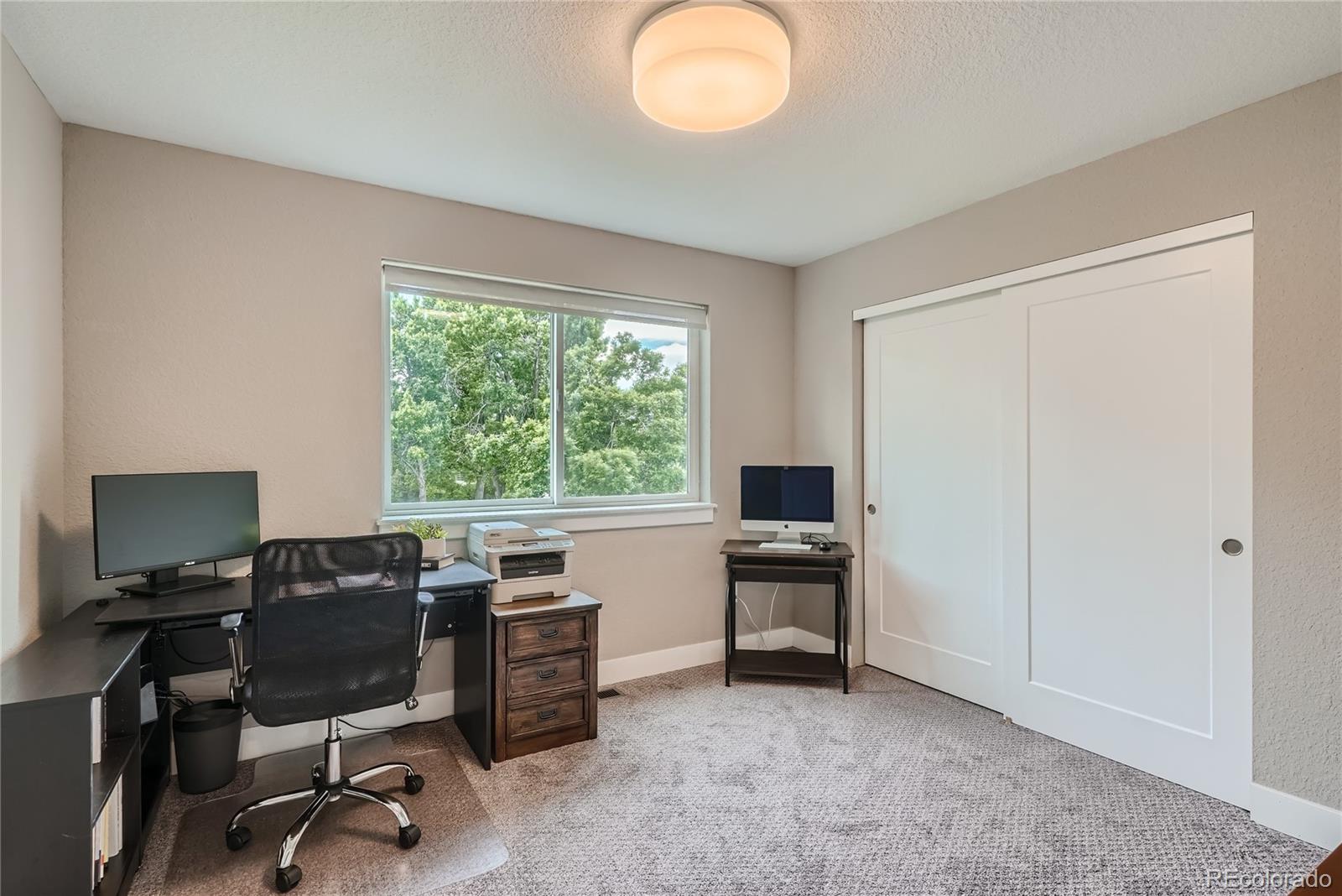 8682 W 49th Place