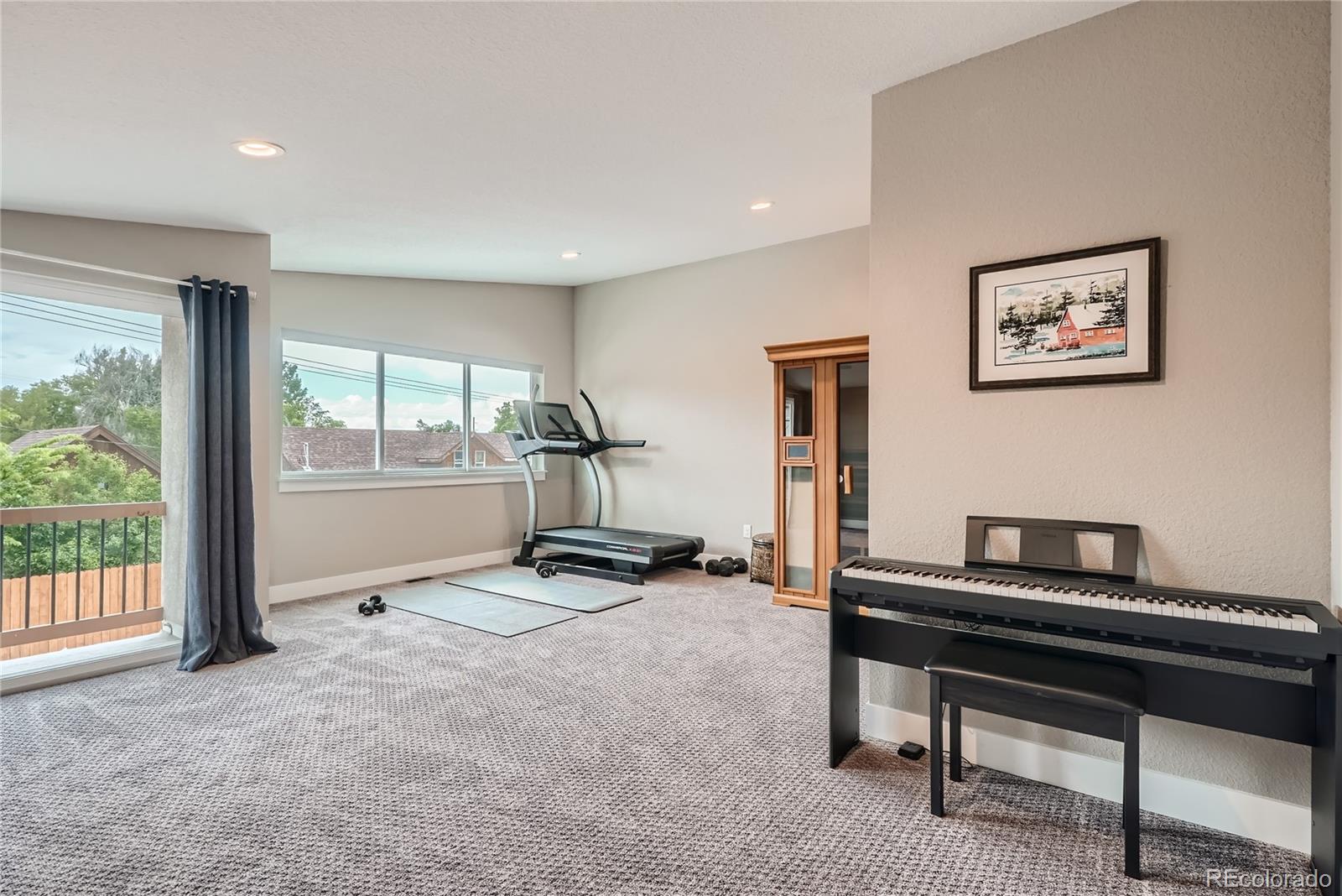 8682 W 49th Place
