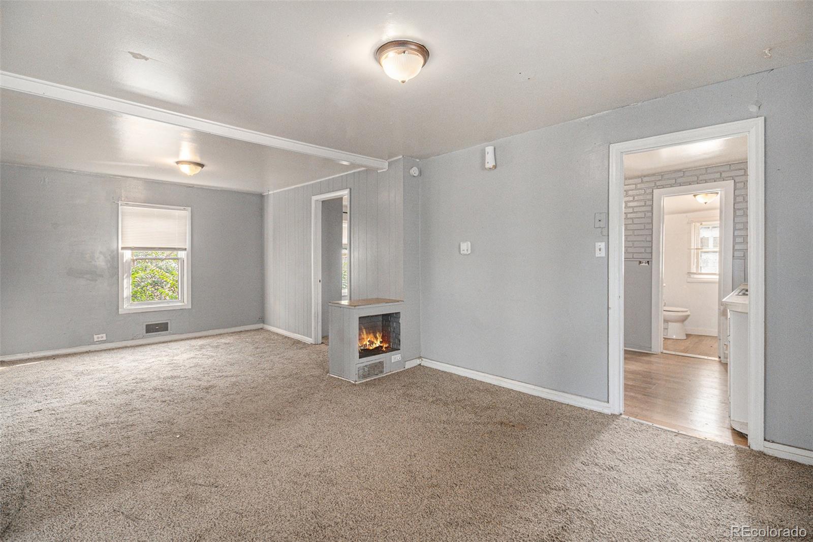 637 Knox Court