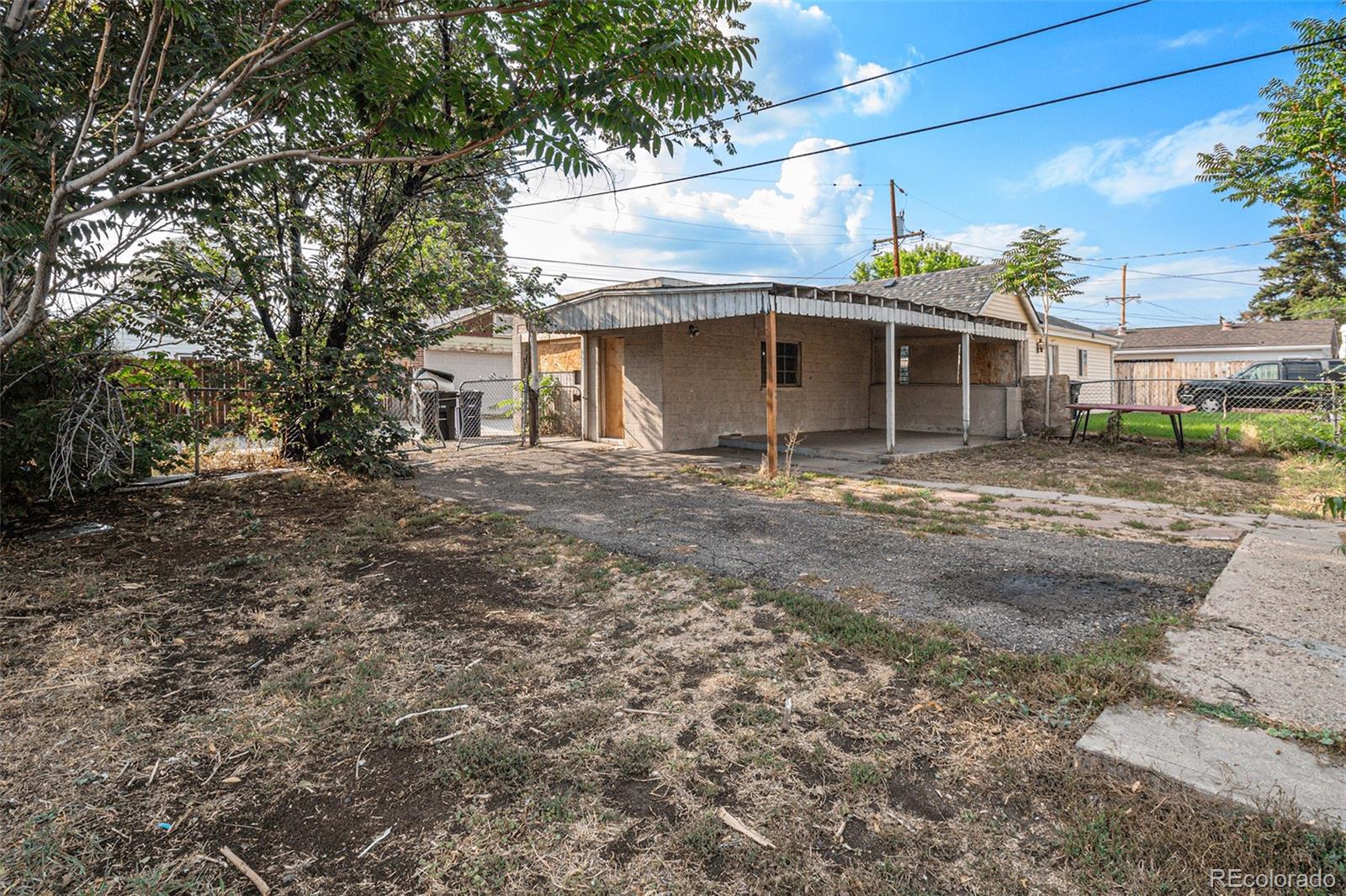 637 Knox Court