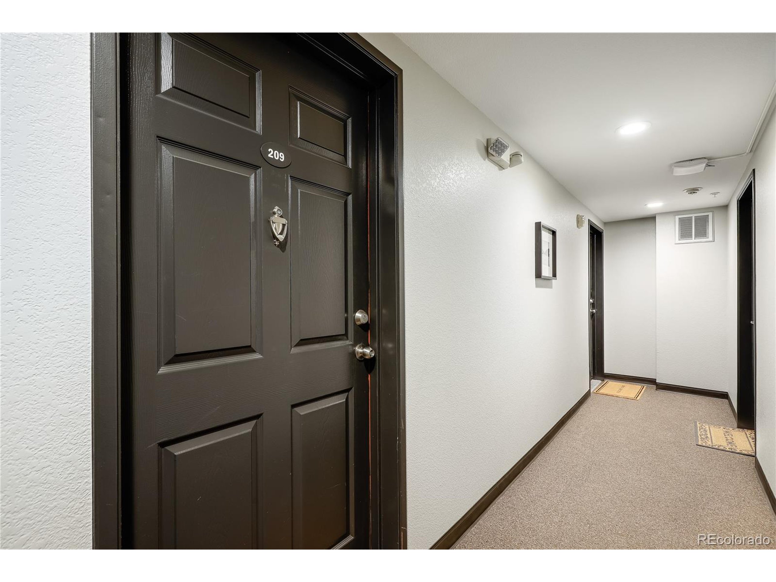 1623 Saint Paul St 209