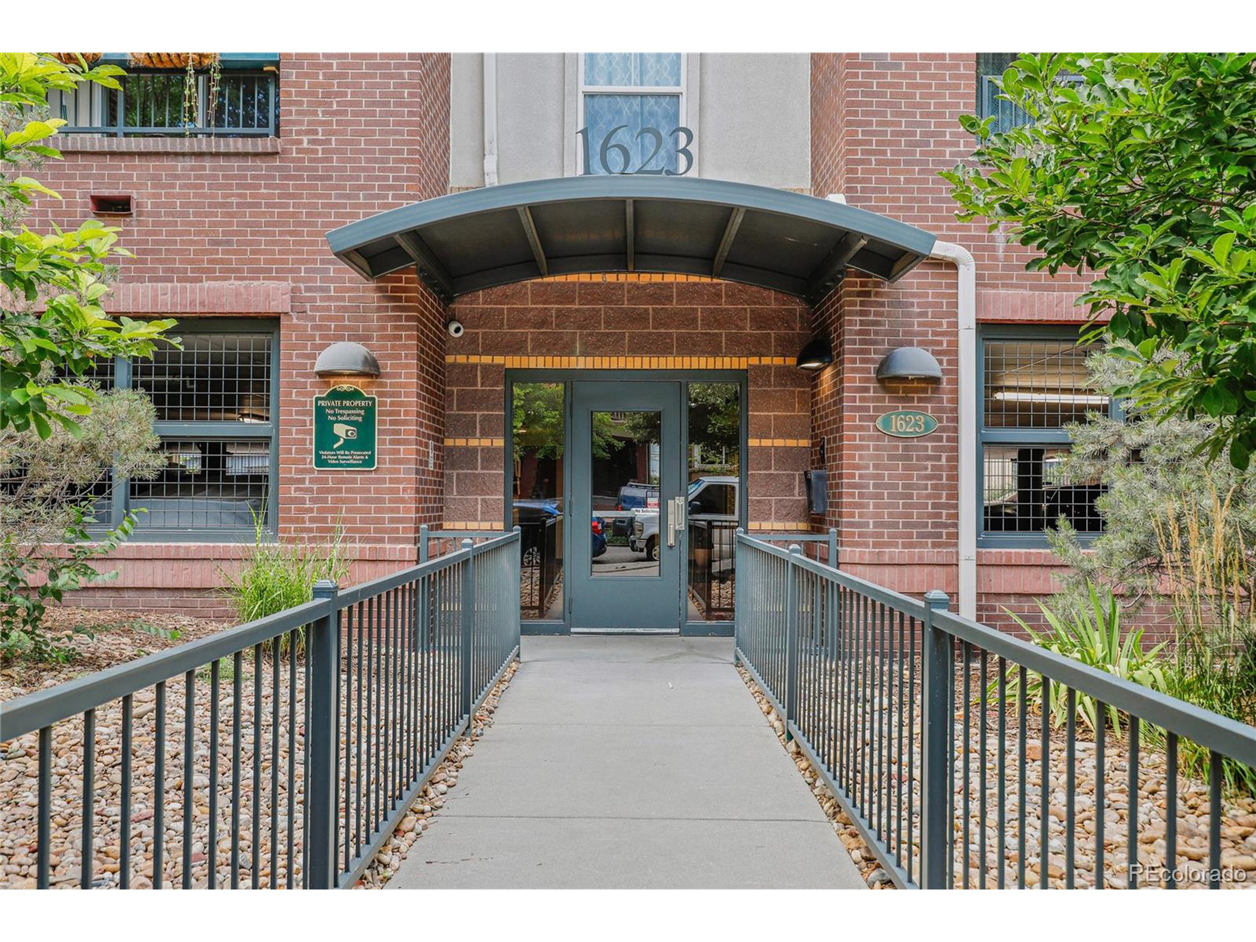 1623 Saint Paul St 209