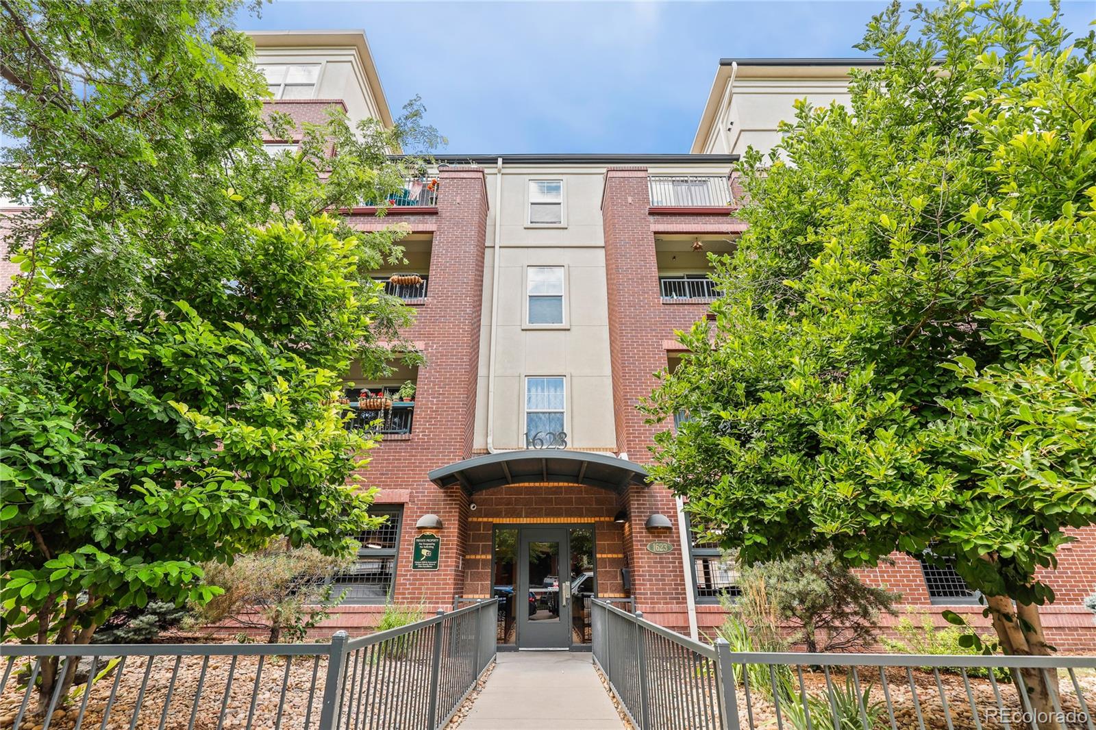 1623 Saint Paul Street Unit: 209
