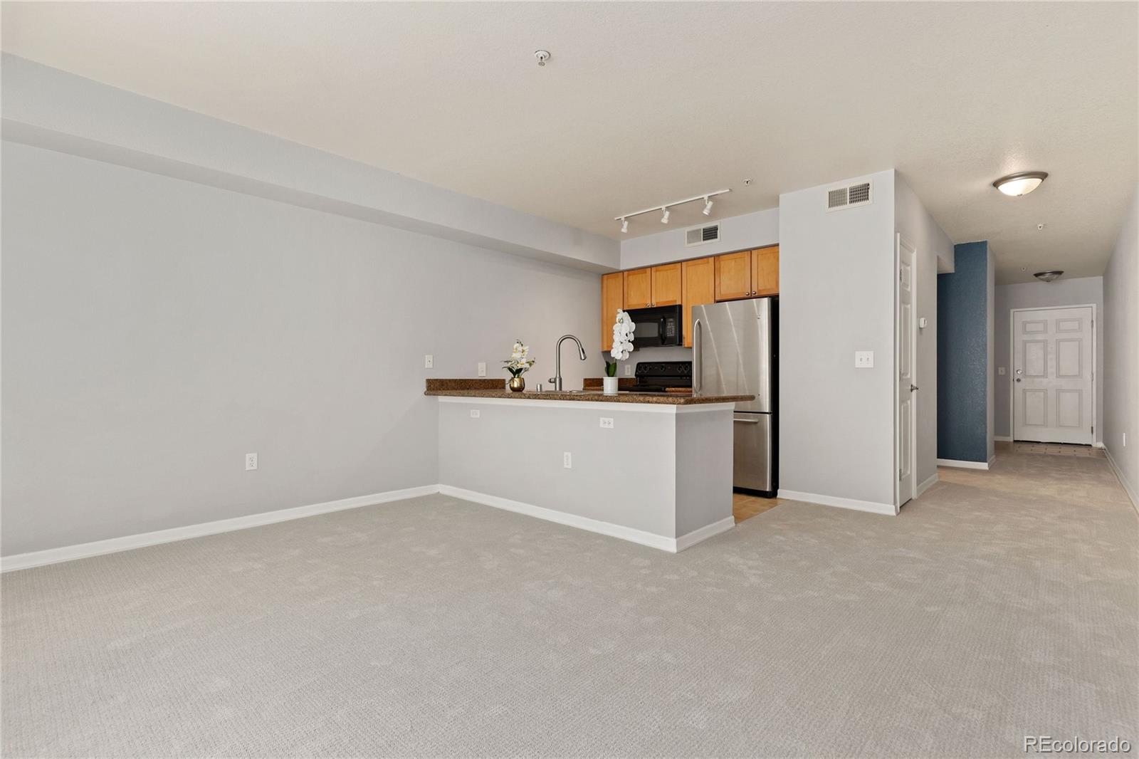 1623 Saint Paul Street Unit: 209