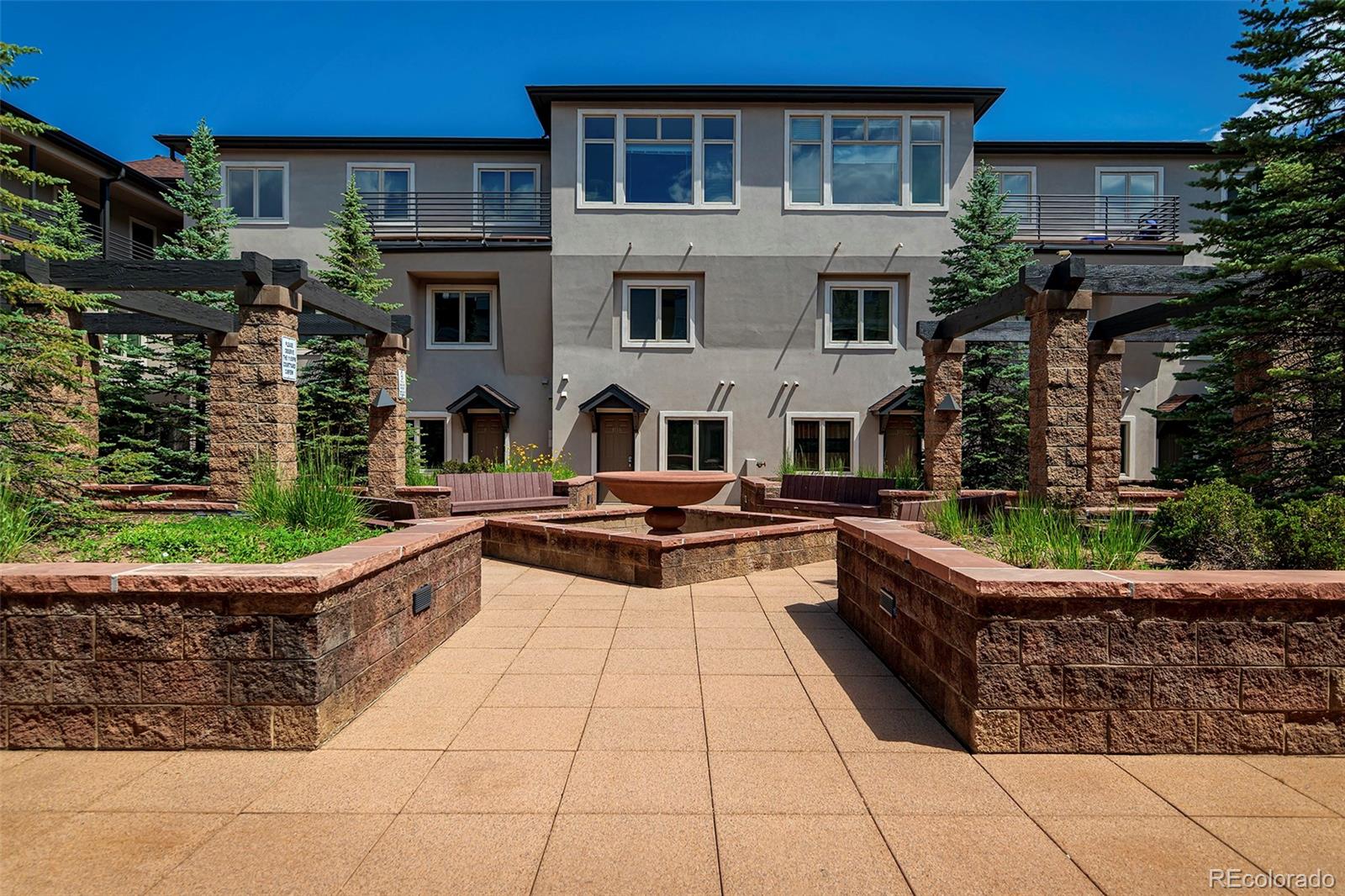 2800 Aurora Avenue Unit: 121