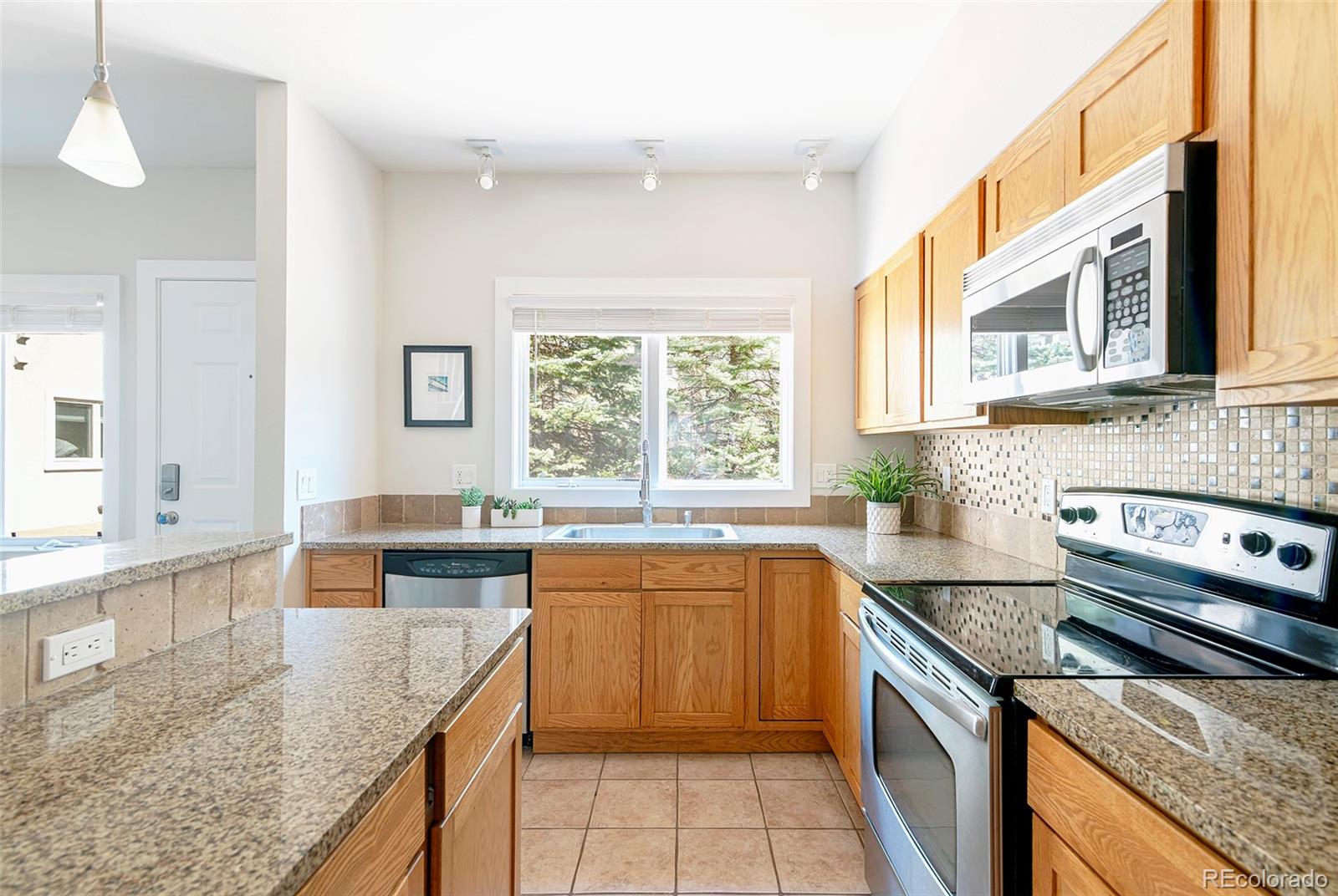 2800 Aurora Avenue Unit: 121