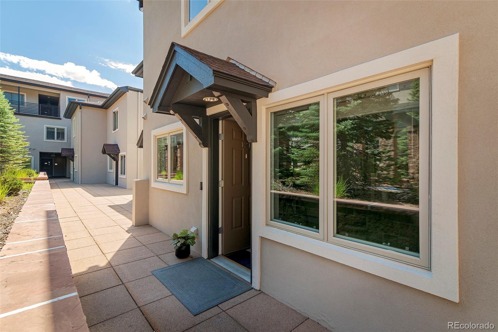 2800 Aurora Avenue Unit: 121