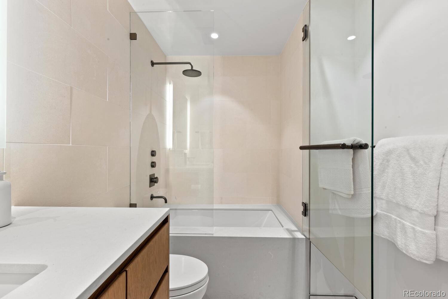 1700 Bassett Street Unit: 2214