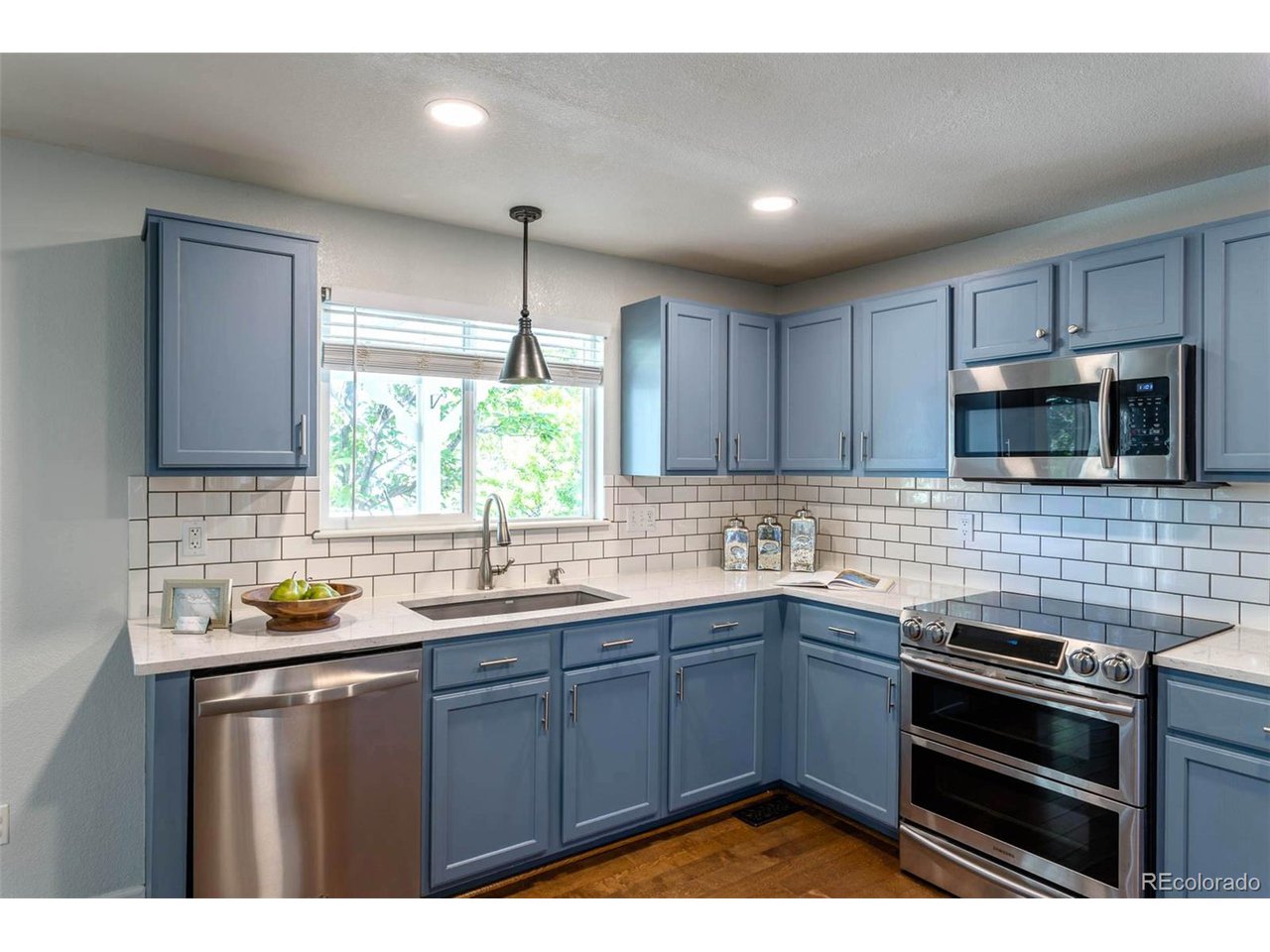 5305 S Nepal Way