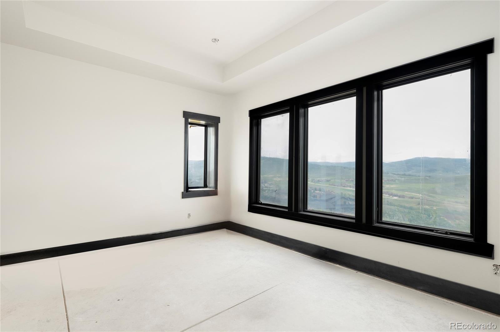 334 Thunderbolt Drive