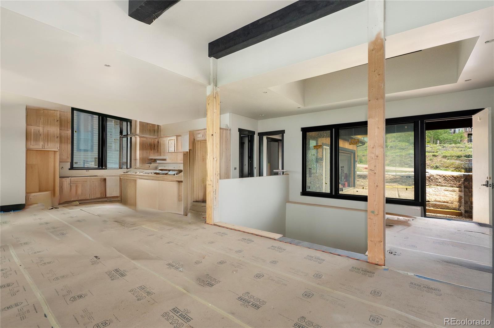 334 Thunderbolt Drive