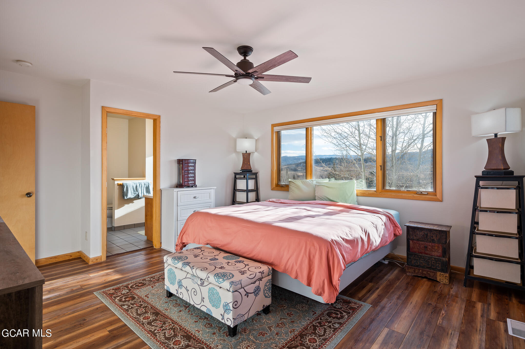 437 West GARNET Avenue