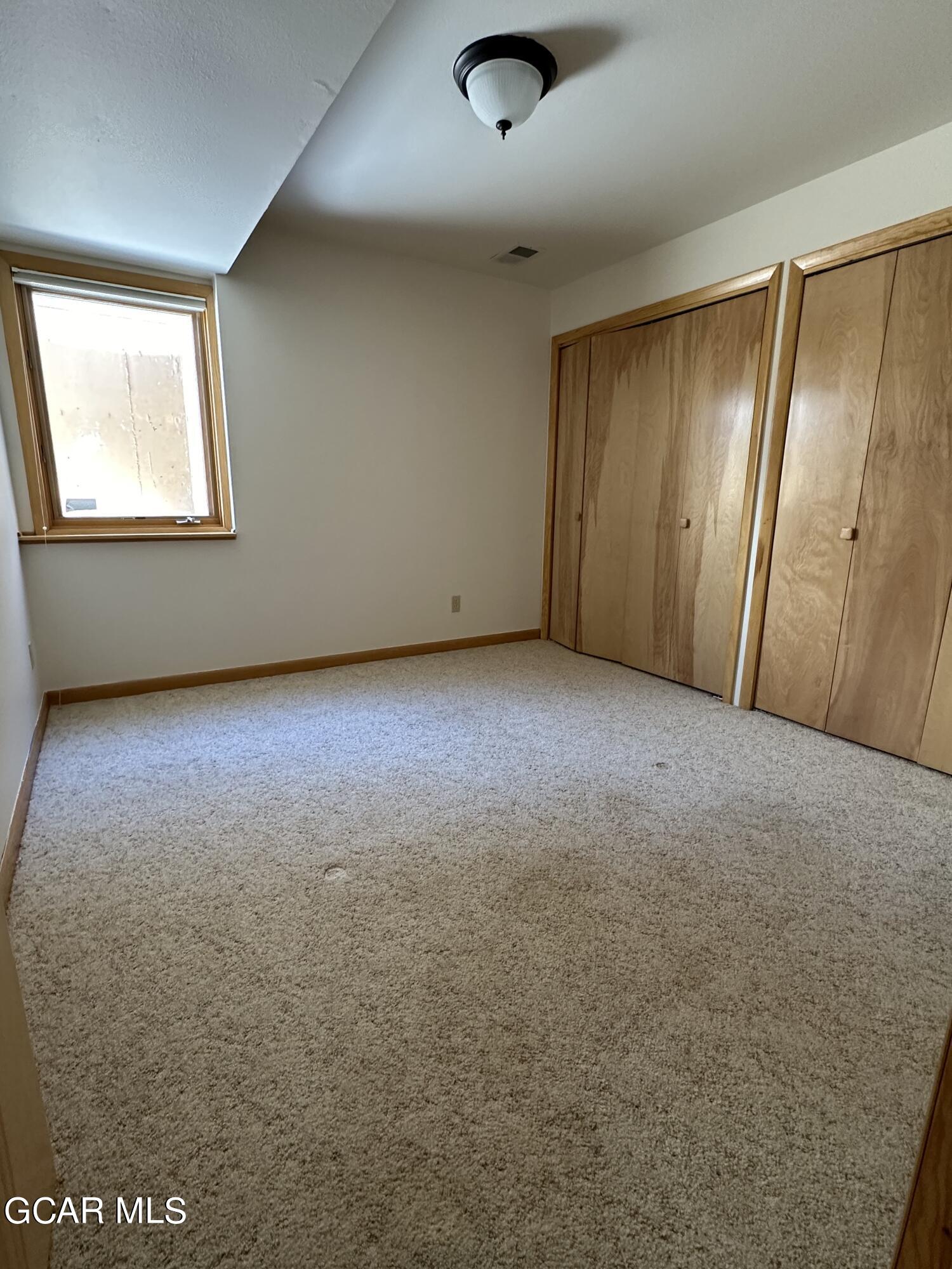 437 West GARNET Avenue