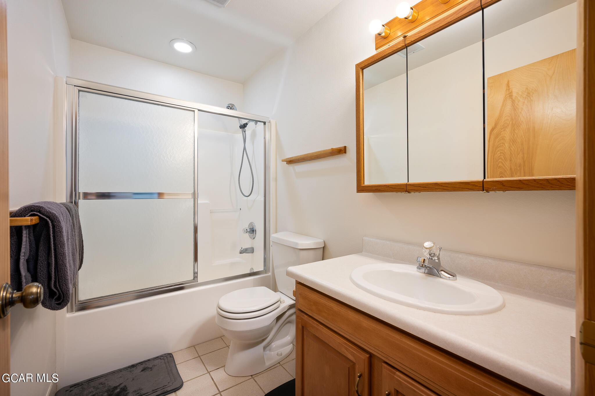 437 West GARNET Avenue