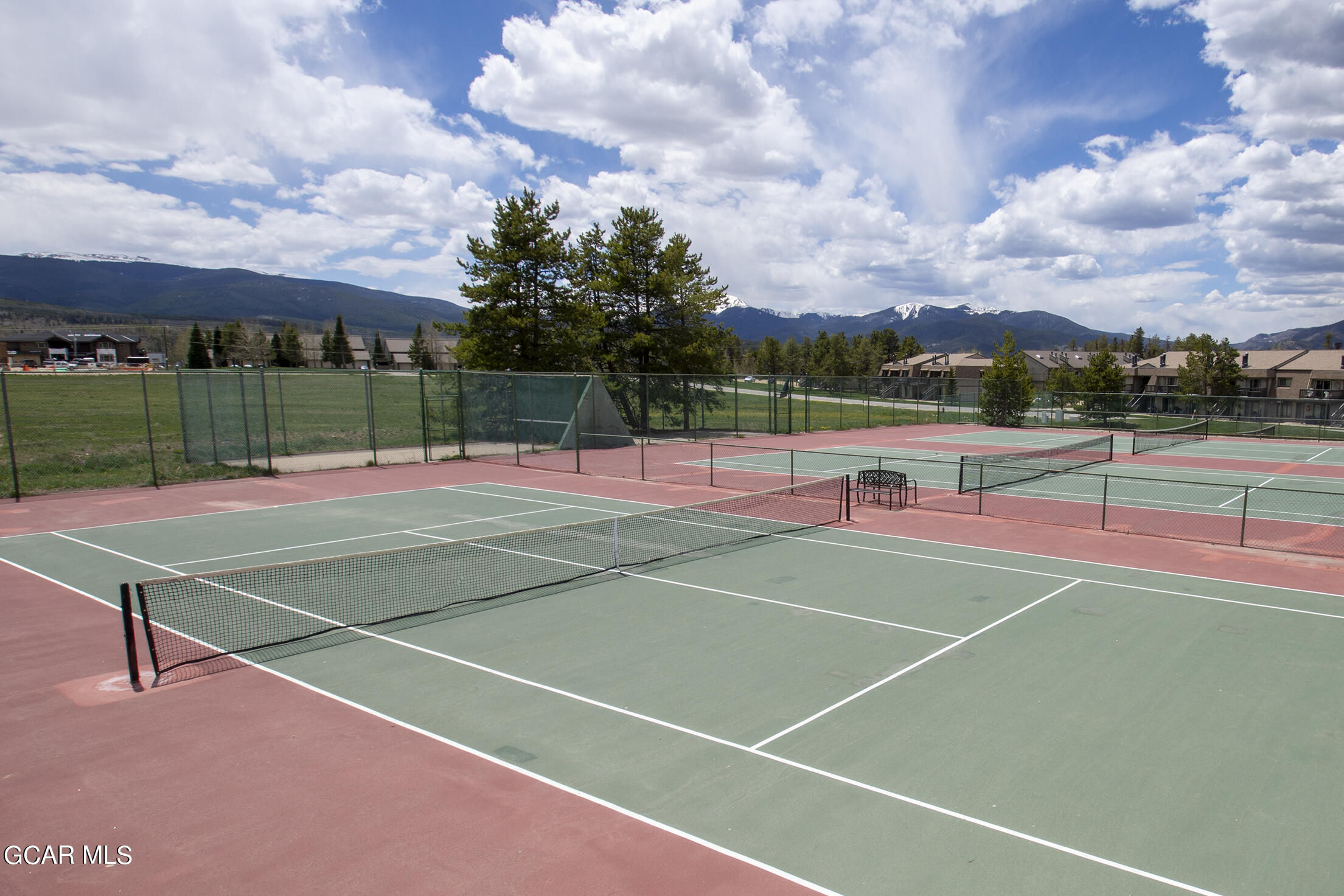 415 GCR 832 AKA Meadow Mile 4