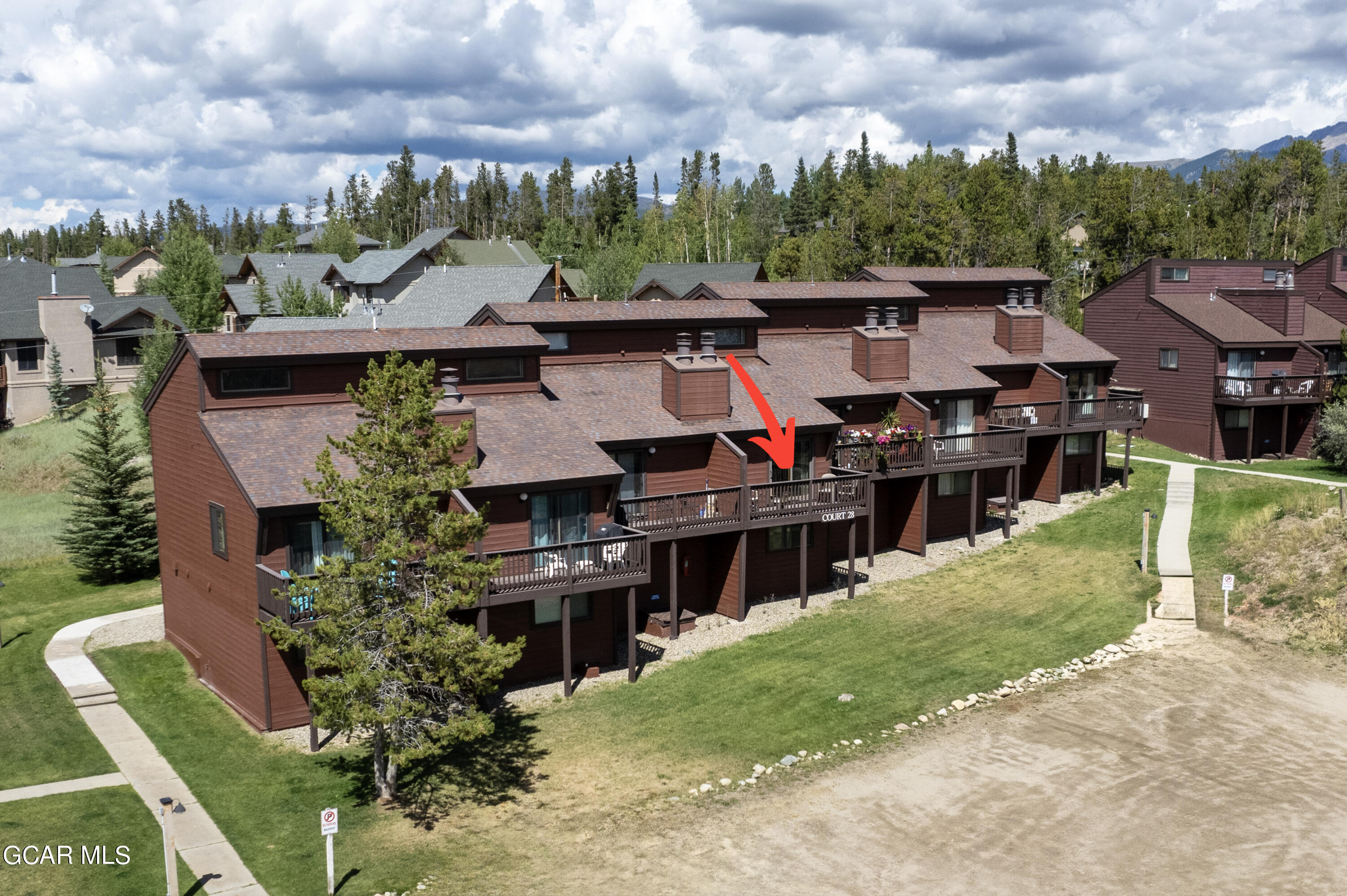 415 GCR 832 AKA Meadow Mile 4