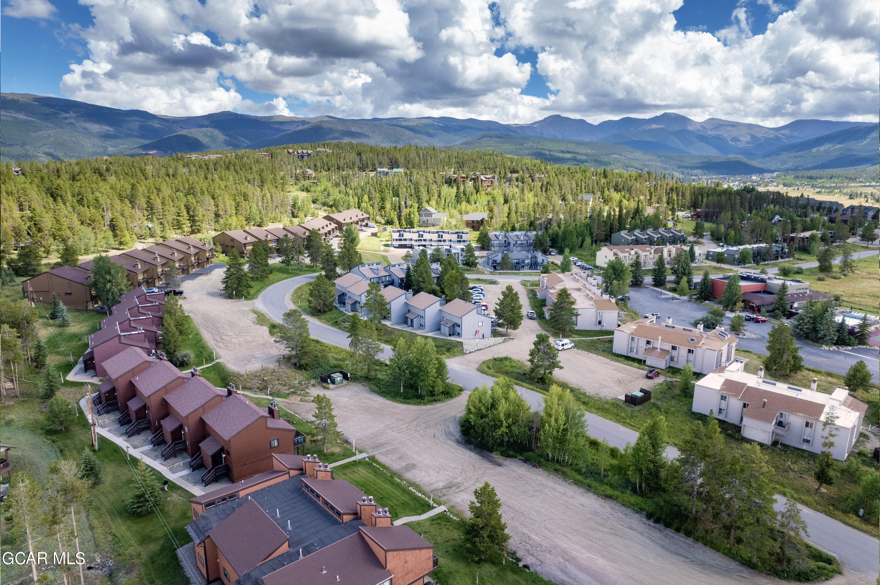 415 GCR 832 AKA Meadow Mile 4