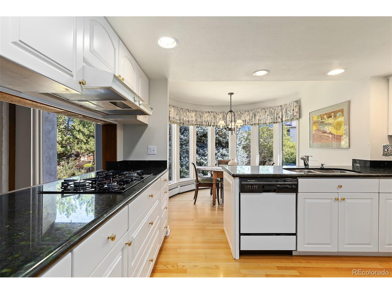 9865 E Crestline Cir