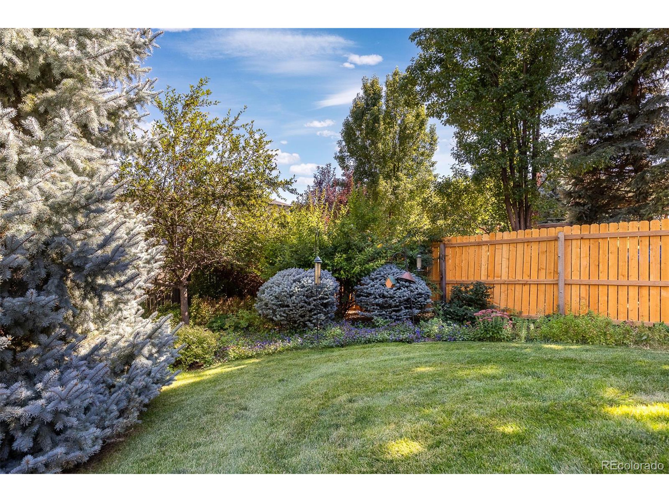 9865 E Crestline Cir