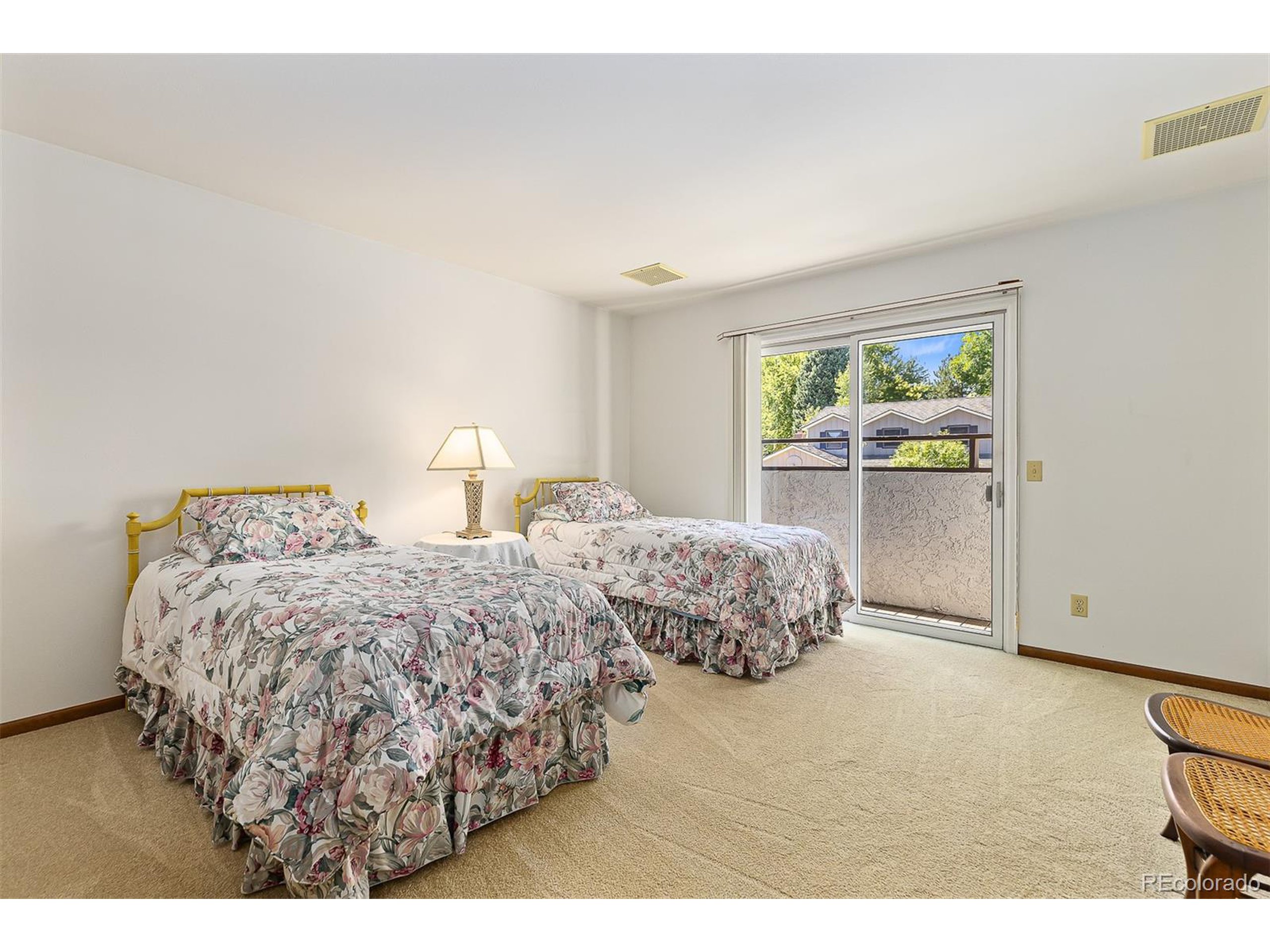 9865 E Crestline Cir