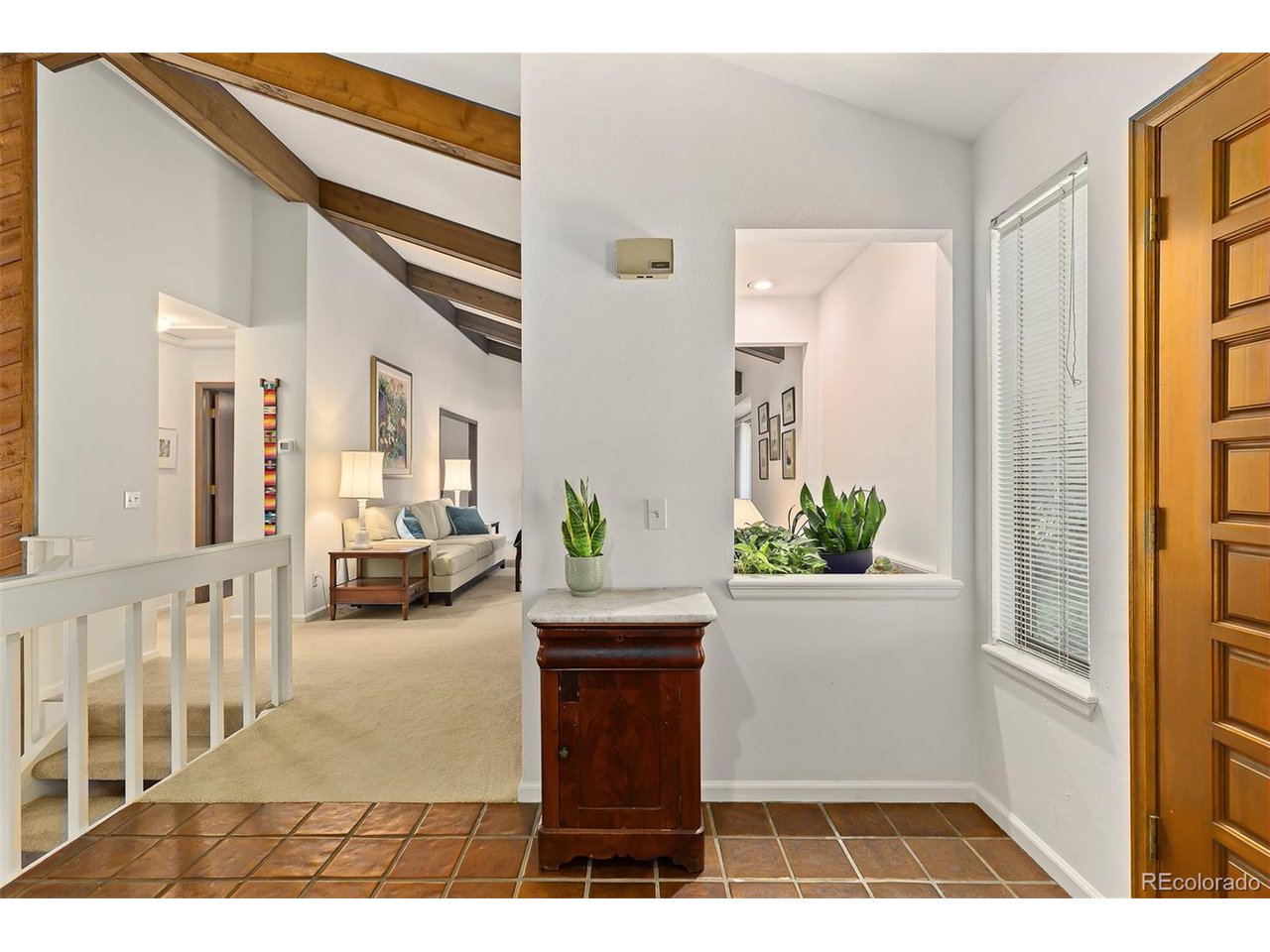 9865 E Crestline Cir