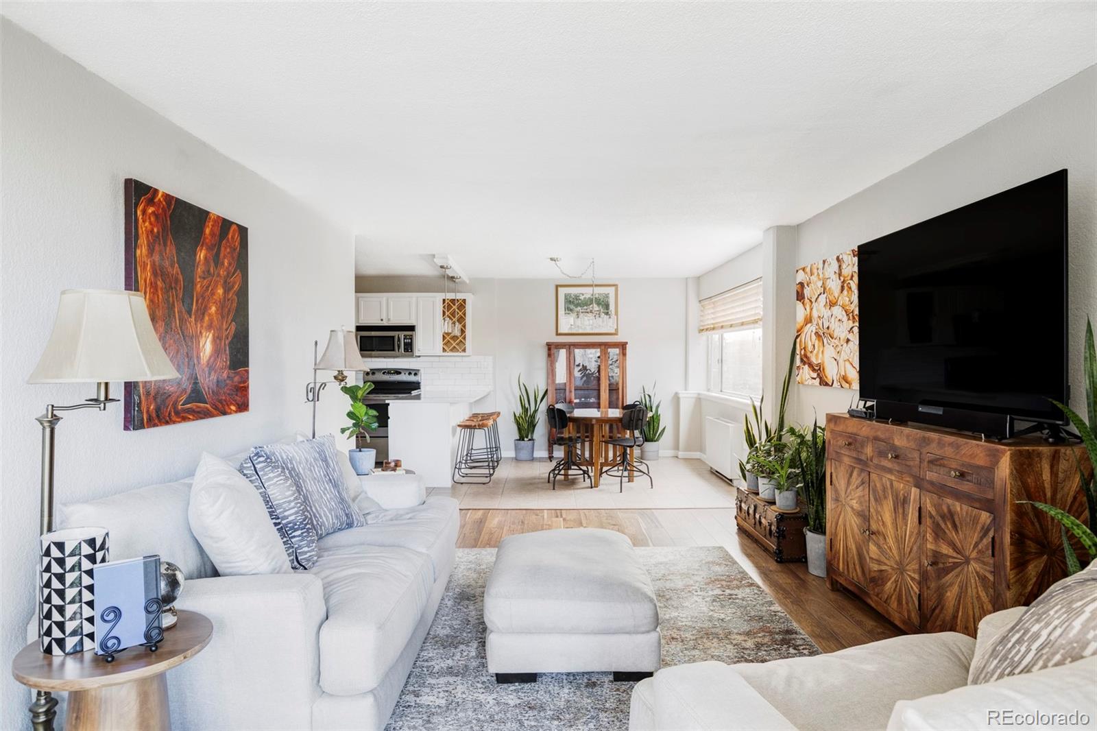 909 N Logan Street Unit: 3A