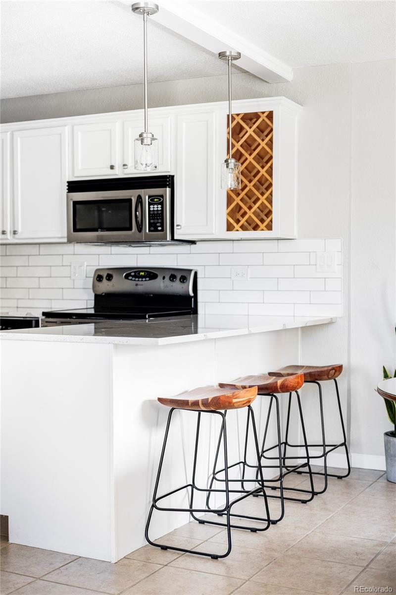 909 N Logan Street Unit: 3A