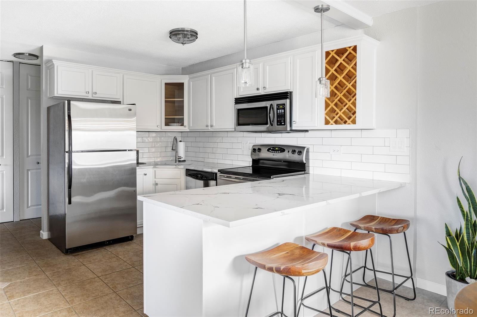 909 N Logan Street Unit: 3A