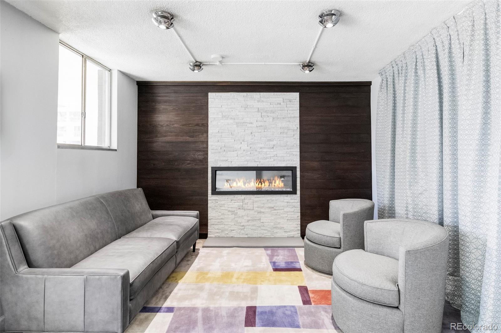 909 N Logan Street Unit: 3A