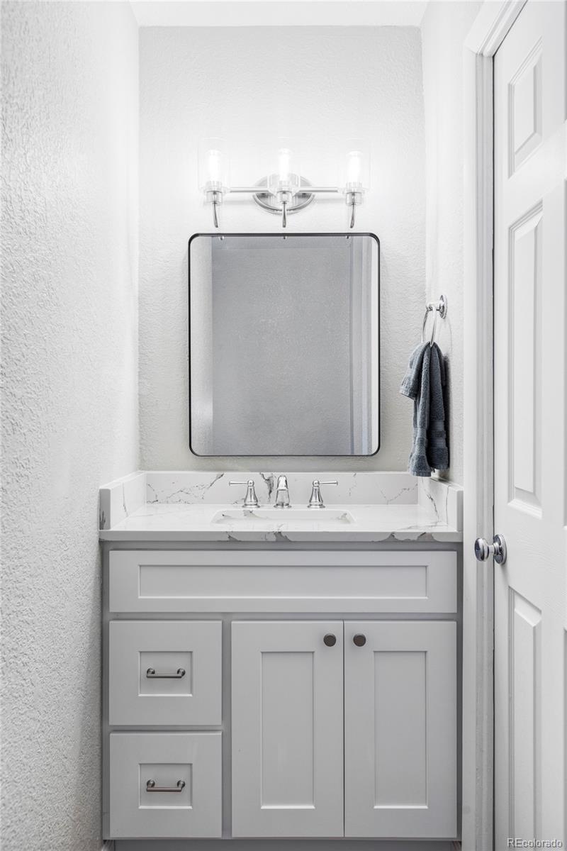 909 N Logan Street Unit: 3A