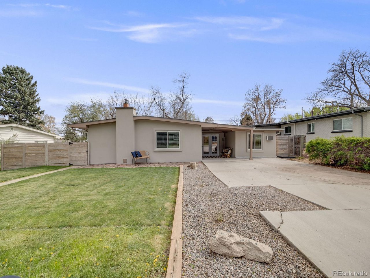 7160 W 24th Ave