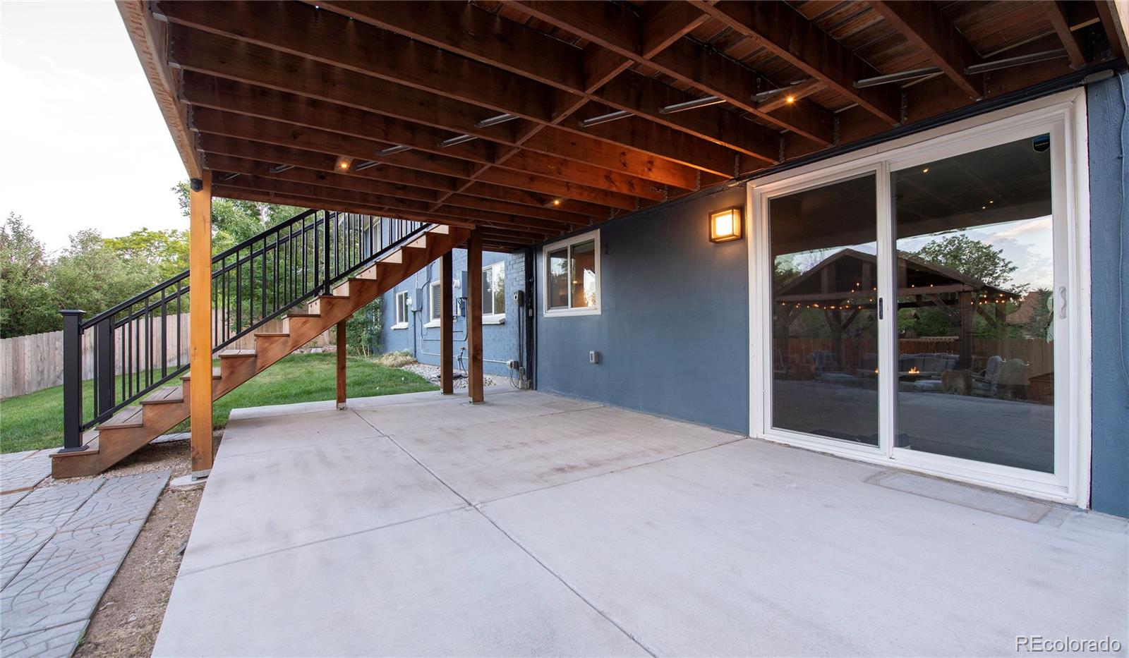 1414 S Zang Street
