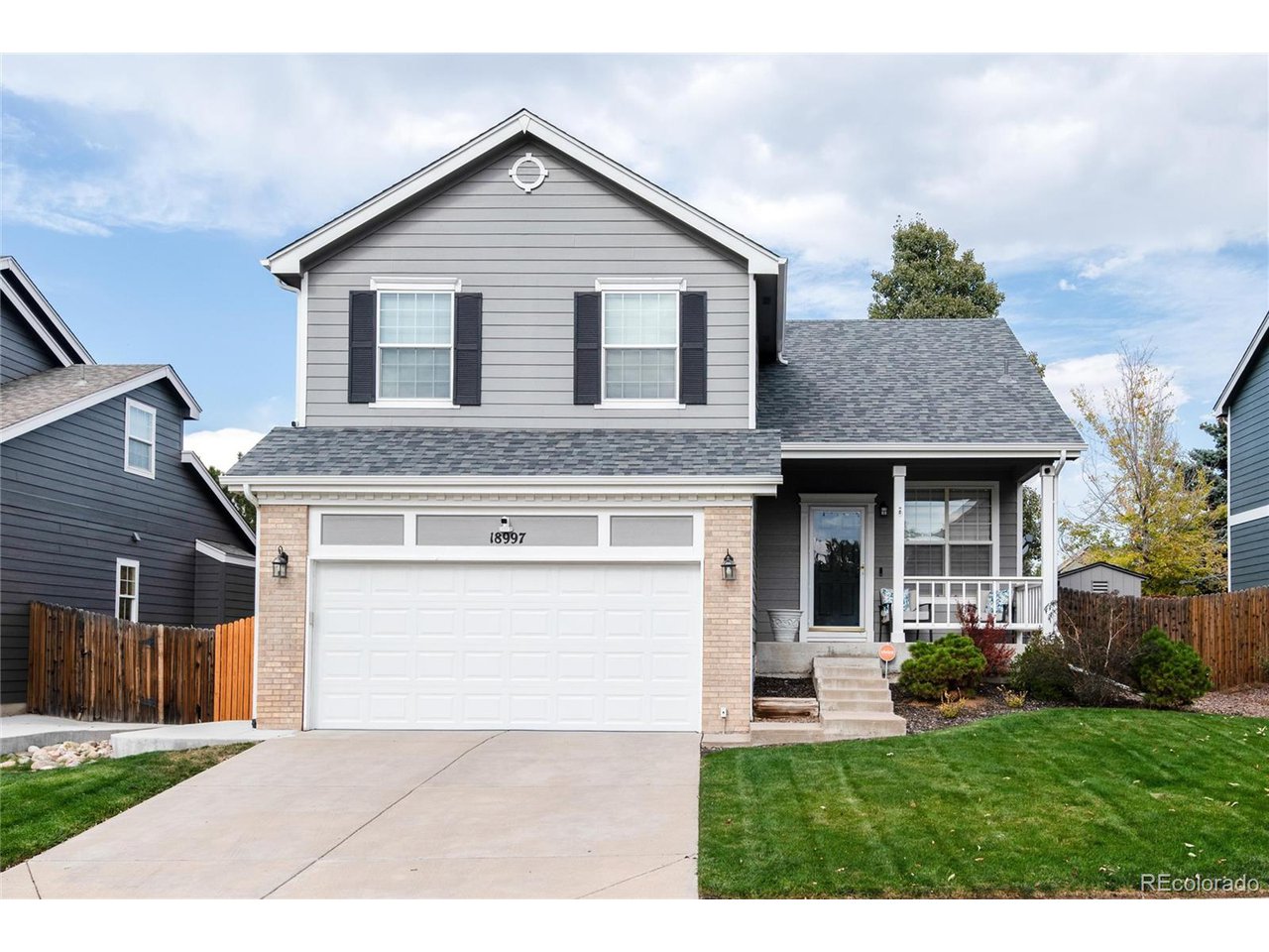 18997 E Crestridge Cir