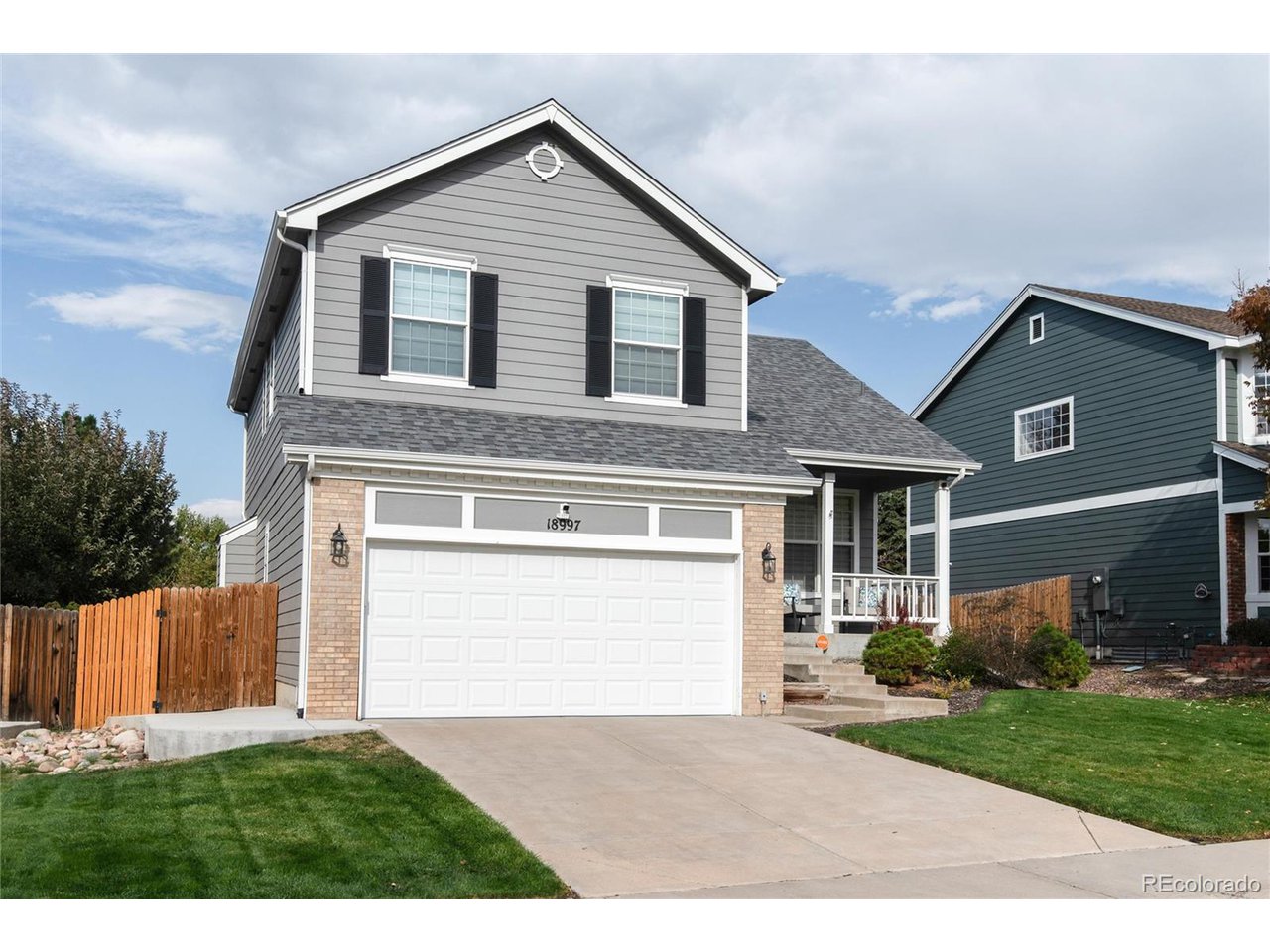 18997 E Crestridge Cir