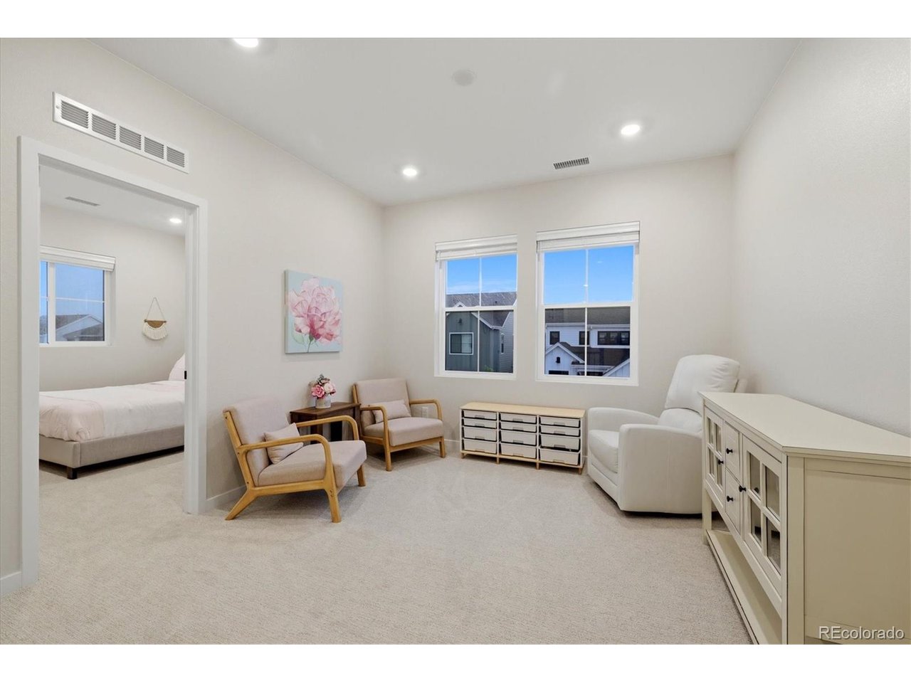 8908 Buttonwillow Dr