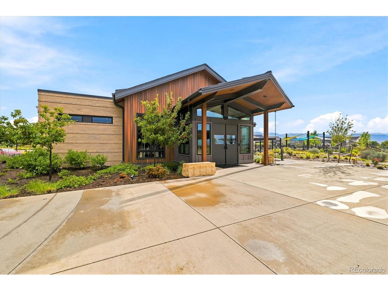 8908 Buttonwillow Dr
