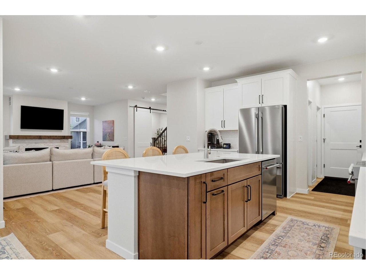 8908 Buttonwillow Dr