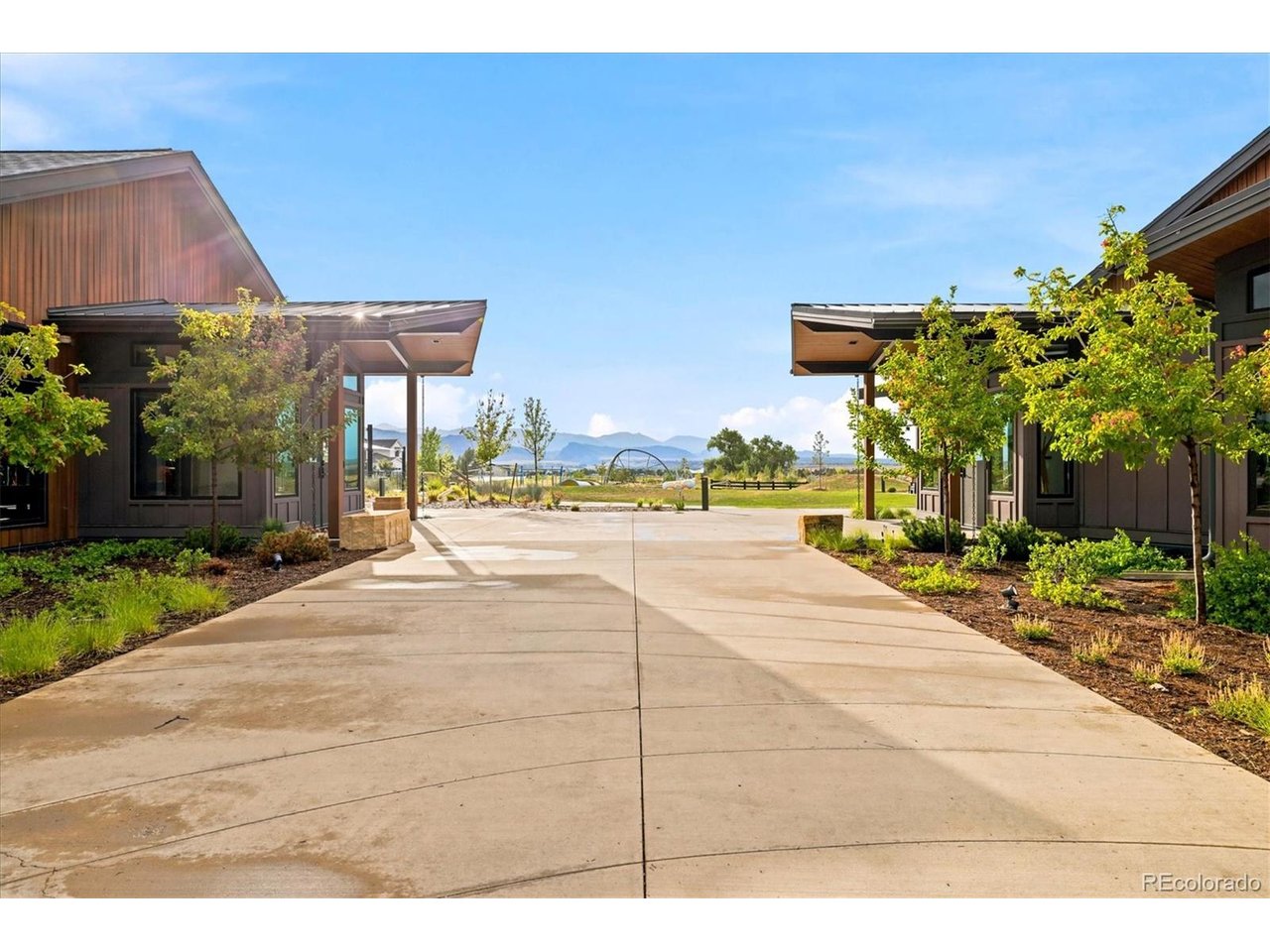 8908 Buttonwillow Dr