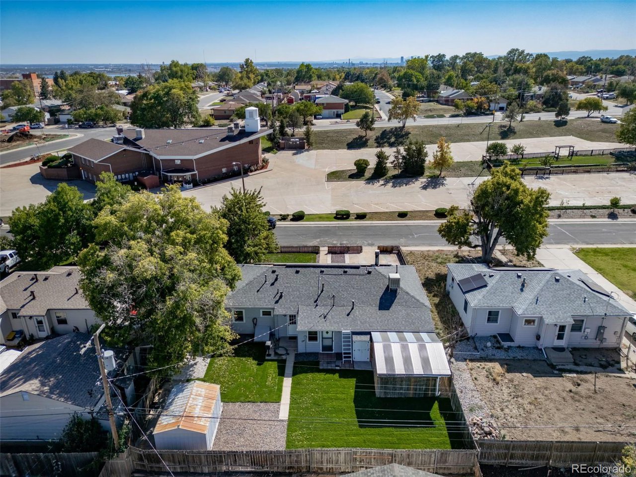 2141 Carrol Ct